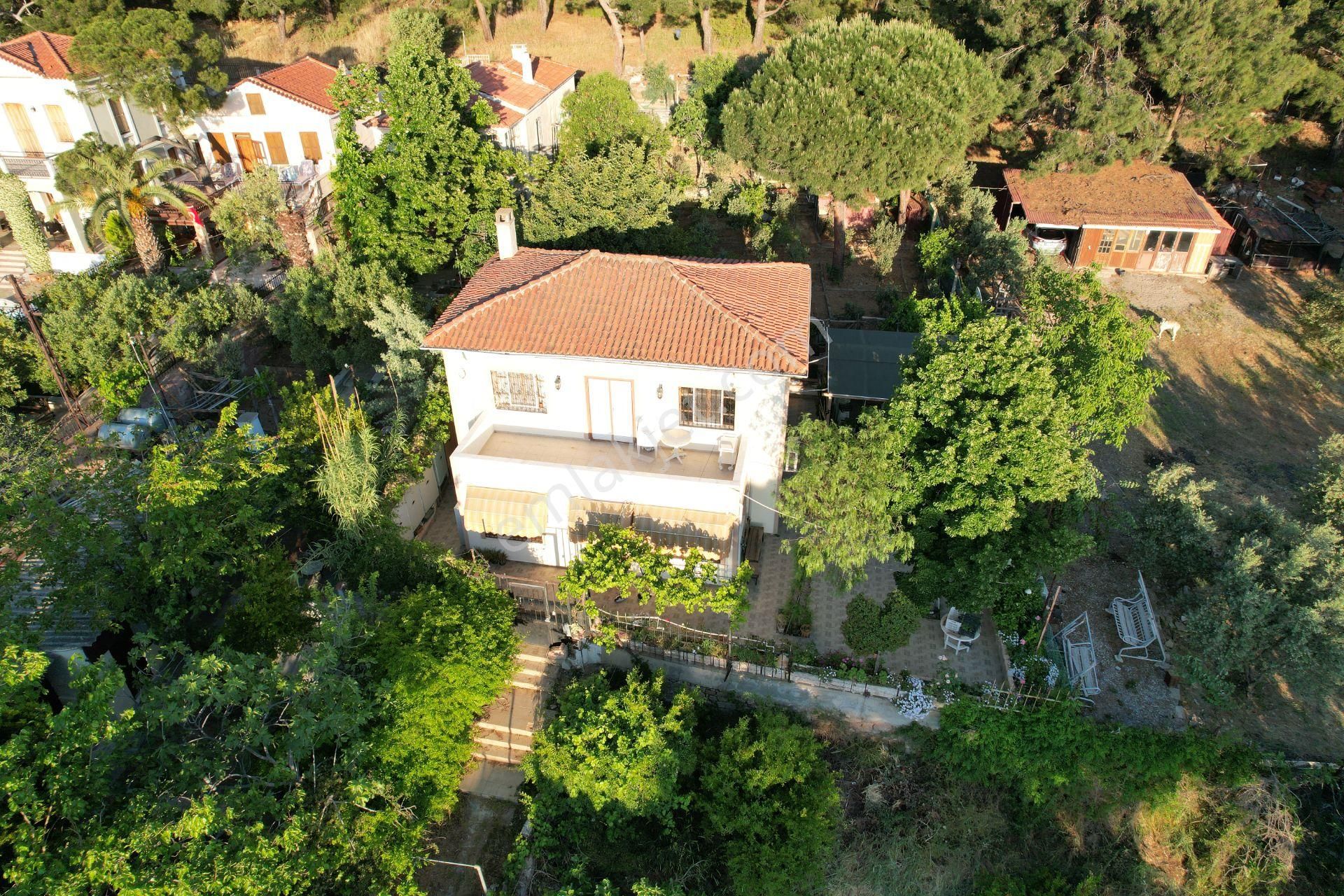 Balıkesir Ayvalık Camlık Ta Satılık Mustakil Ev.denize 90 Metre - Görsel 11