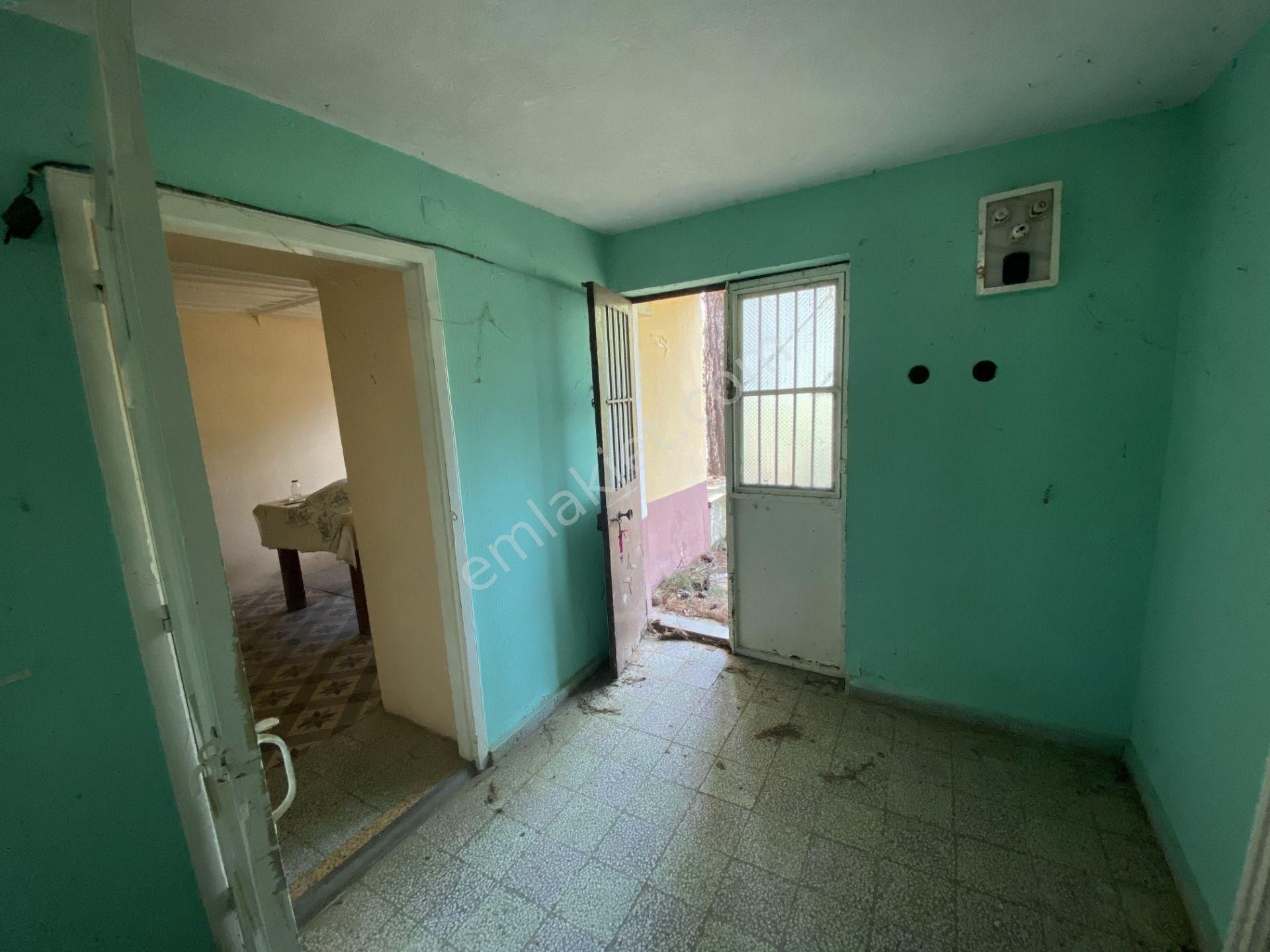 Balıkesir Ayvalık Camlık Ta Satılık Muhtesem Mustakil Ev. - Görsel 13