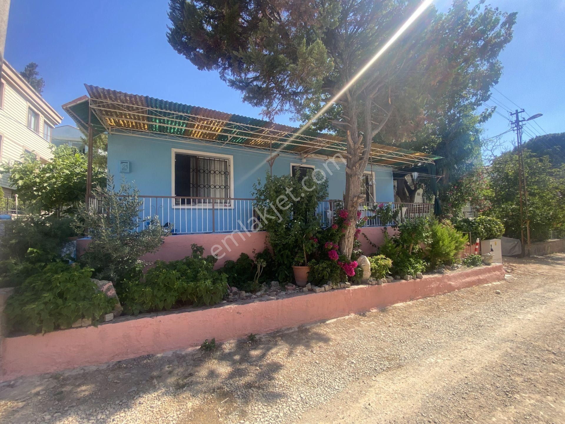 Ayvalık Camlık Sefa Da Satılık Tek Katlı Mustakil Ev. - Görsel 10