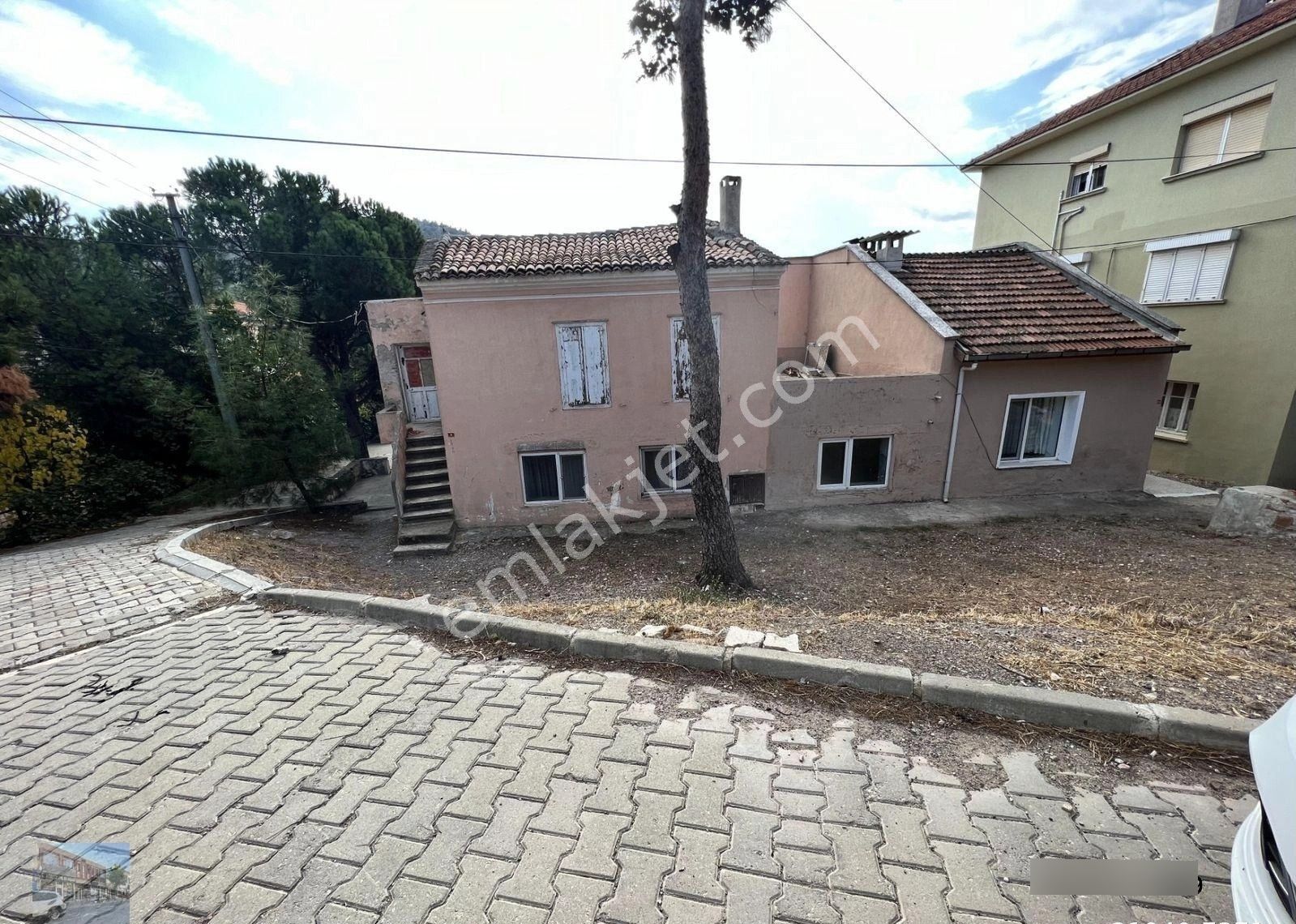 Balıkesir Ayvalık Camlık Ta Satılık Mustakil Ev - Görsel 2