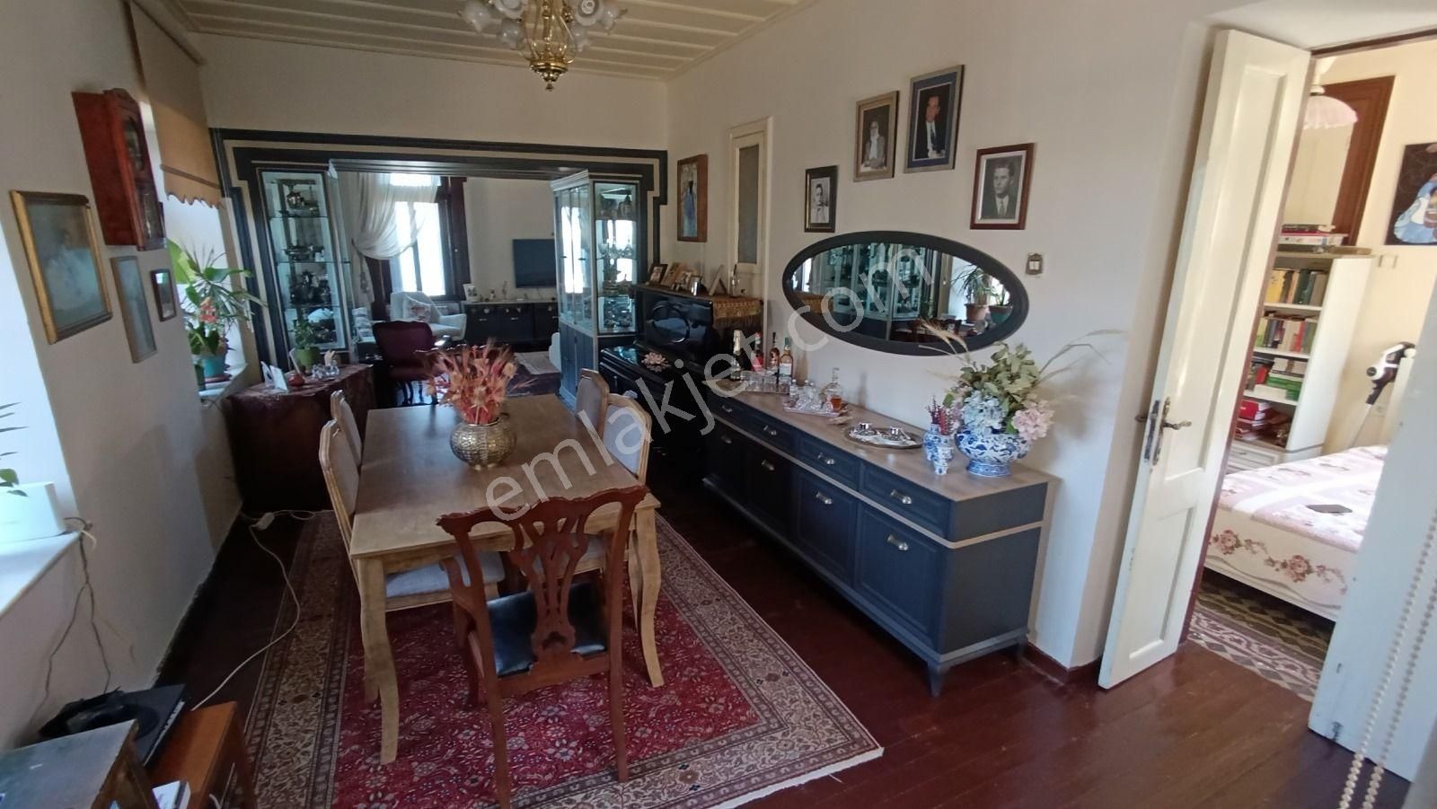 Ayvalık Çamlık Ta Satılık Müstakıl Ev.denıze Sıfır - Görsel 7