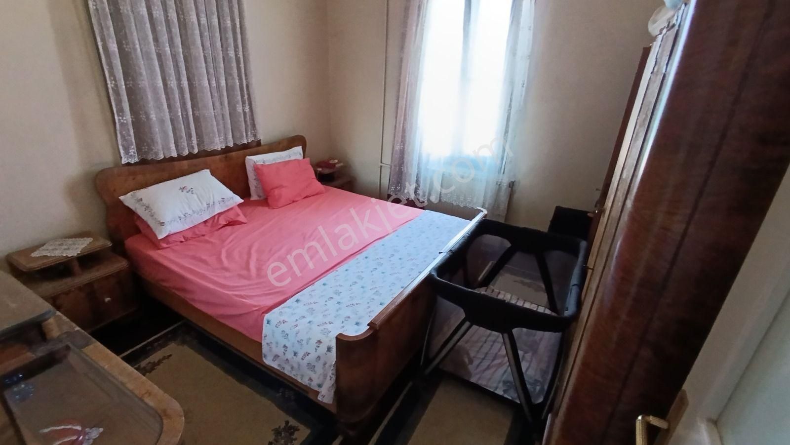 Ayvalık Çamlık Ta Satılık Müstakıl Ev.denıze Sıfır - Görsel 13