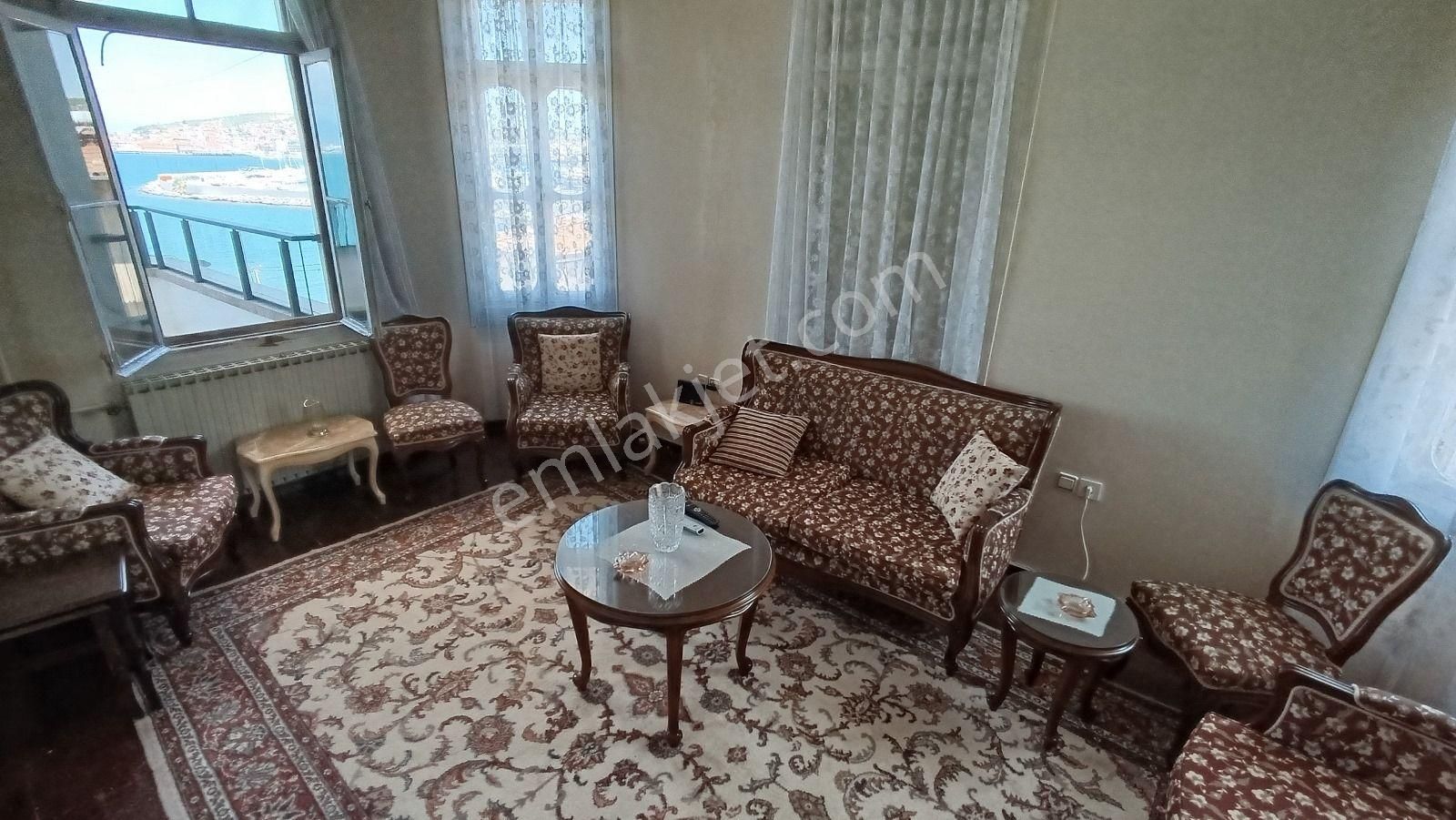 Ayvalık Çamlık Ta Satılık Müstakıl Ev.denıze Sıfır - Görsel 12