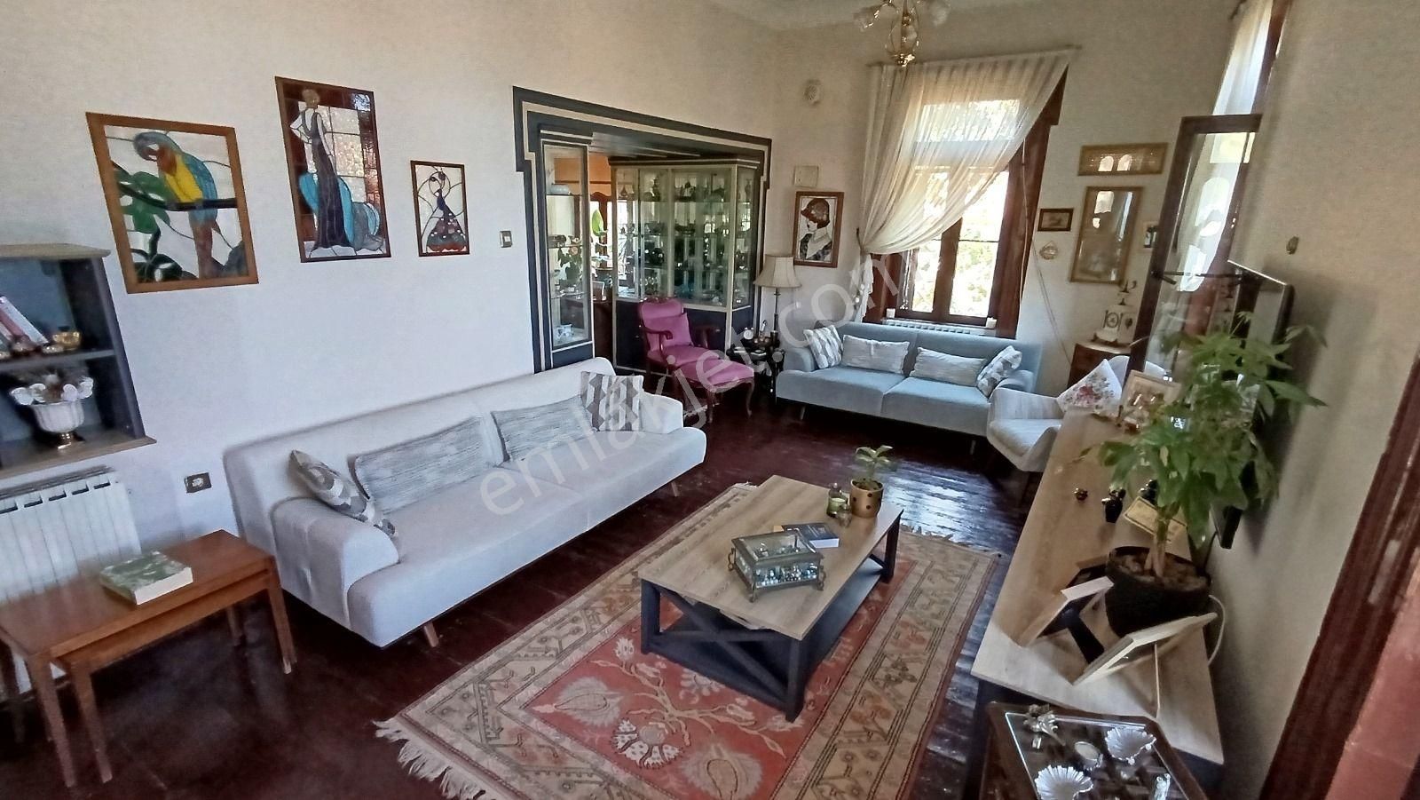 Ayvalık Çamlık Ta Satılık Müstakıl Ev.denıze Sıfır - Görsel 24