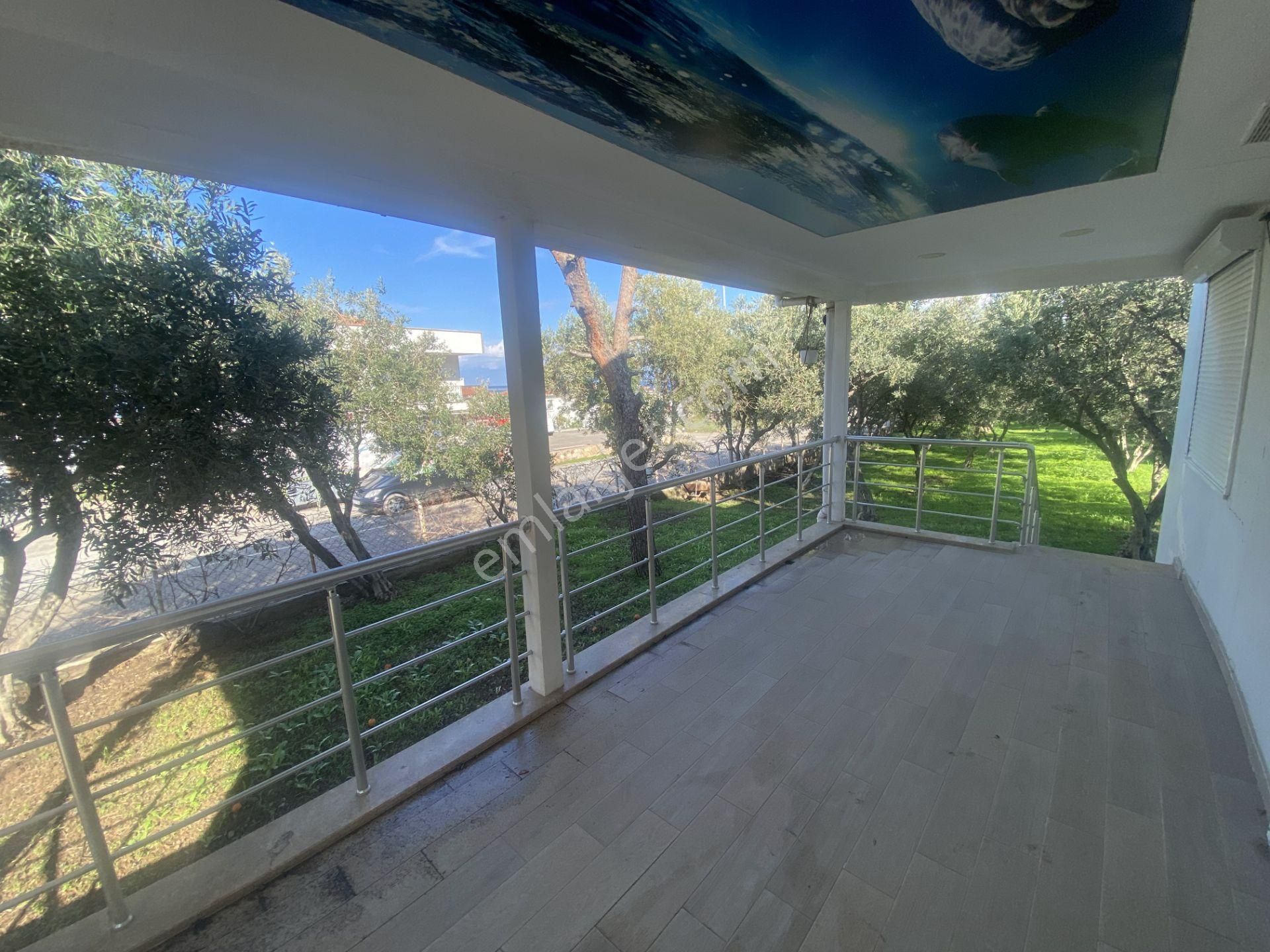 Ayvalık Cunda Da Satılık Tek Katlı Mustakil Villa.denize Yakın - Görsel 2