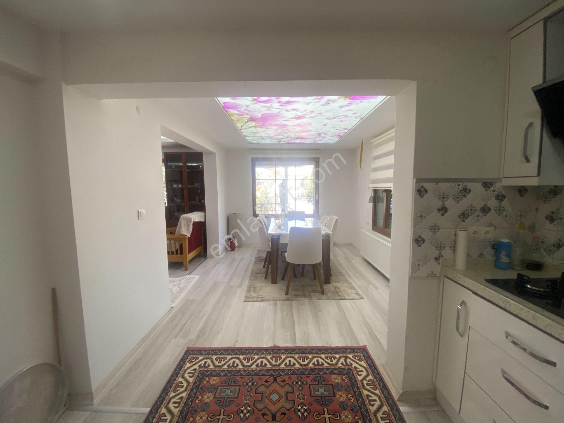 Ayvalık Cunda Da Satılık Tek Katlı Mustakil Villa.denize Yakın - Görsel 19