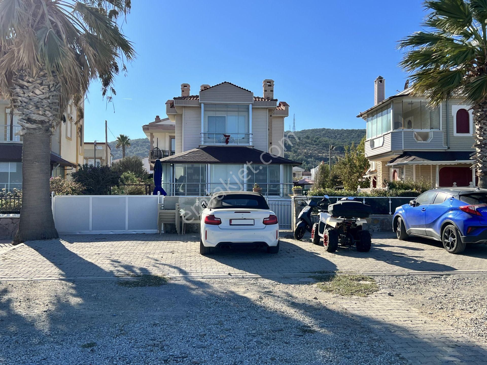 Balıkesir Ayvalık Cunda Da Satılık Muhtesem Villa.denize Sıfır. - Görsel 2