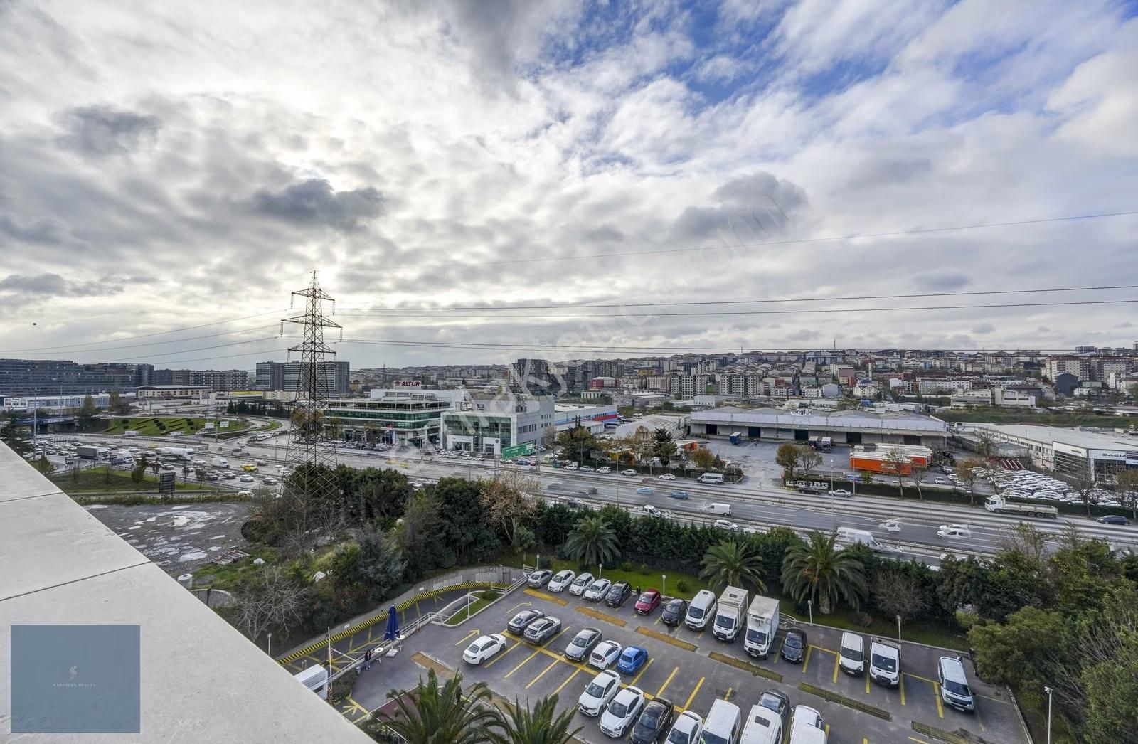 Basınekspres'e Cephe A+ Plazada Tek Katta 1.250 M² Plaza / Ofis - Görsel 7