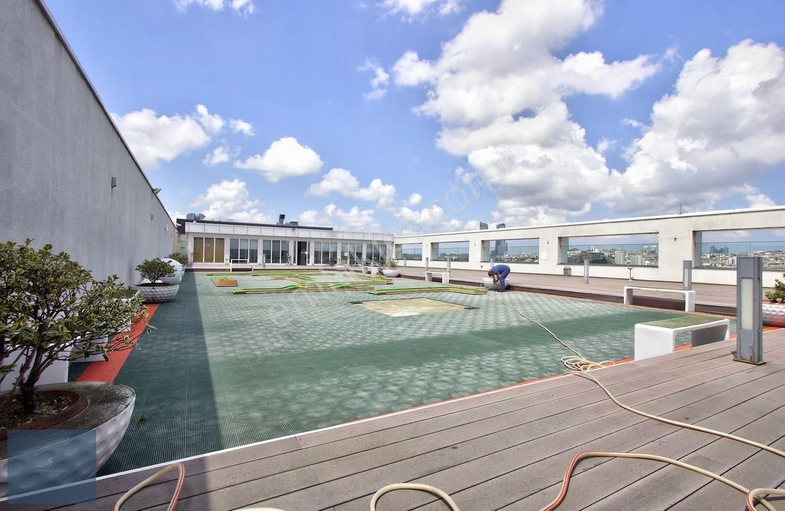 Papirus Plaza'da Prestijli Şık Tasarımlı Kira Getirili Ofis Katı - Görsel 15