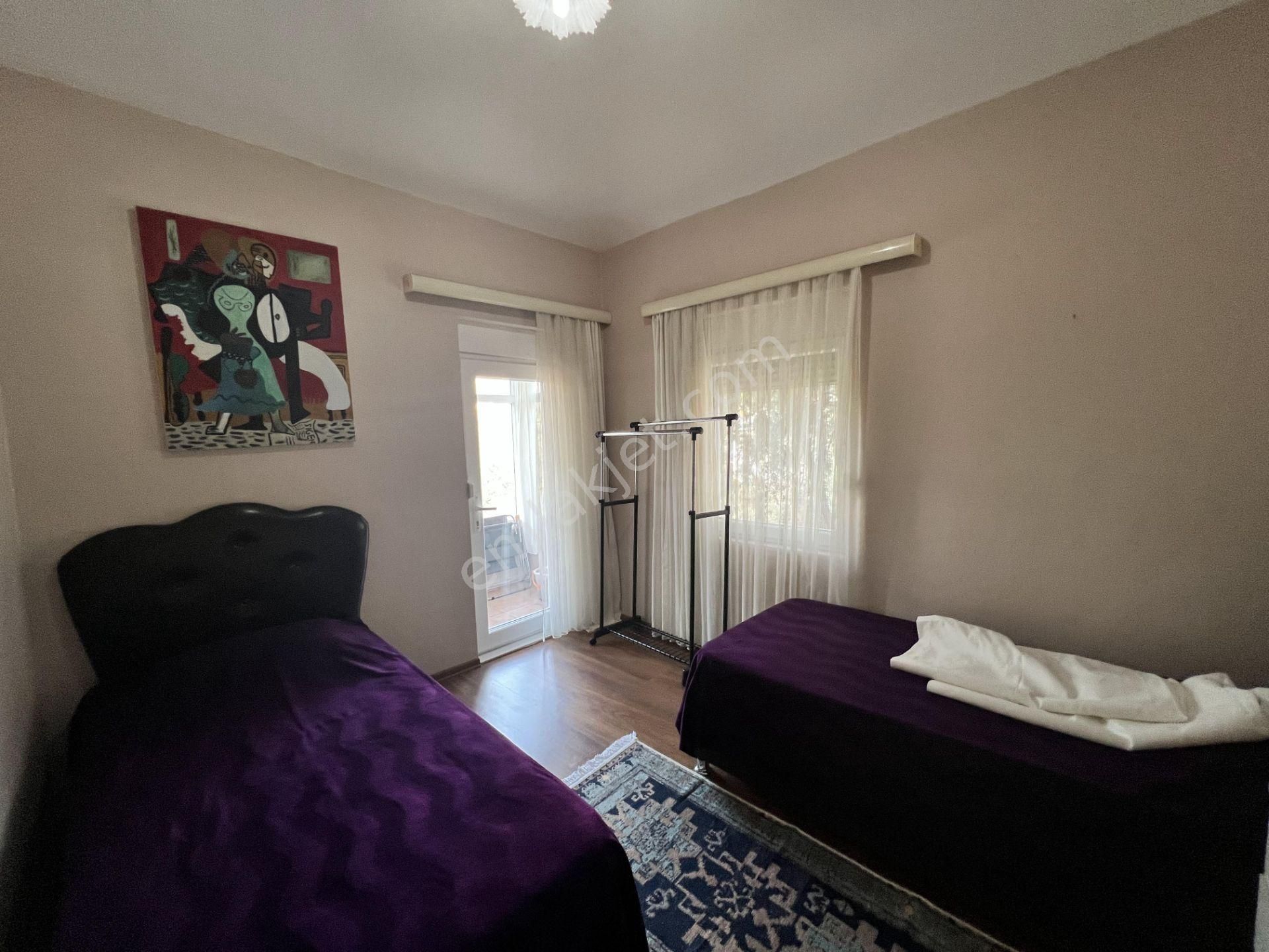 Ayvalık Cunda Da Satılık Muhtesem Villa.geniş Bahceli. - Görsel 8