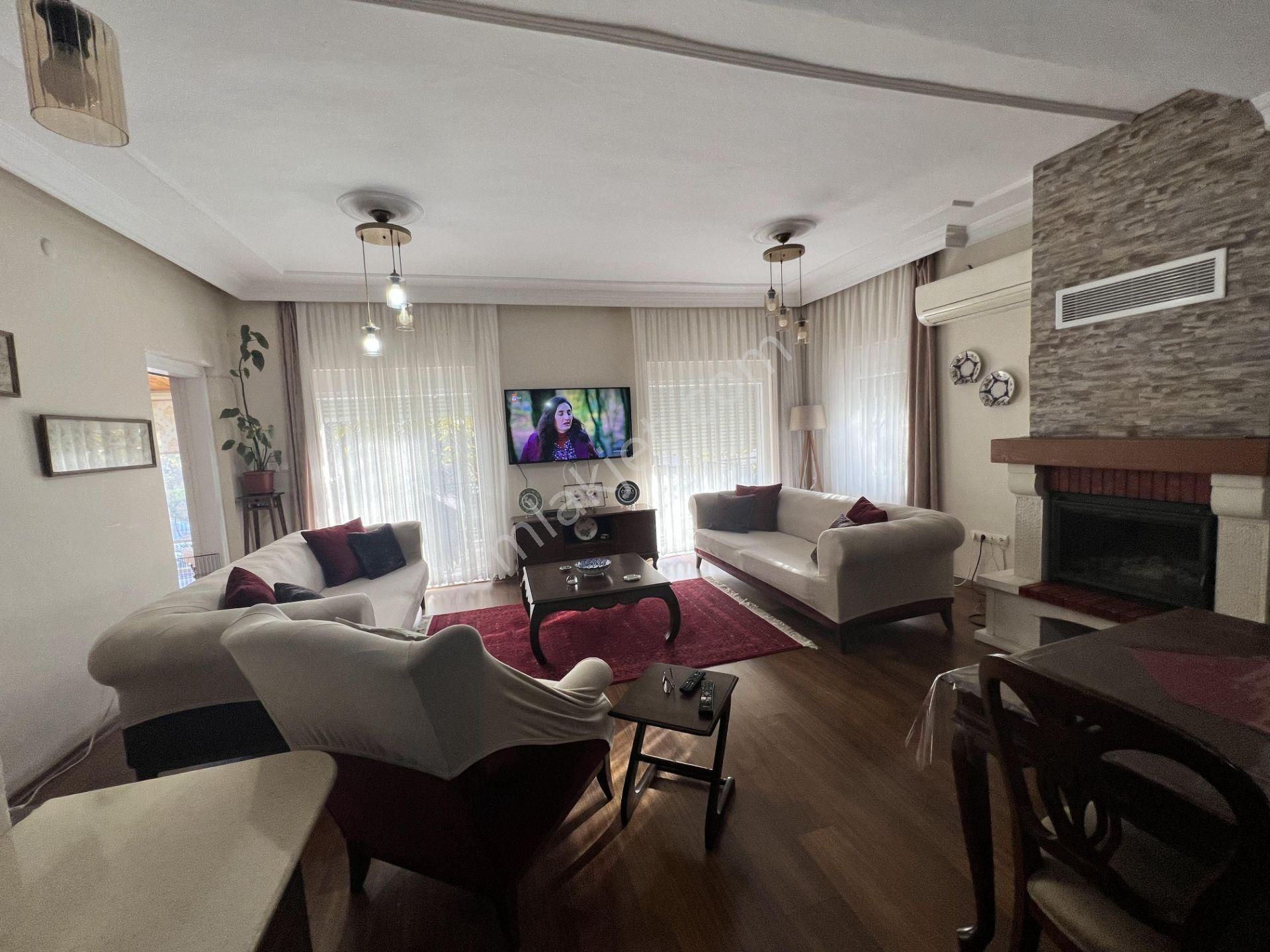 Ayvalık Cunda Da Satılık Muhtesem Villa.geniş Bahceli. - Görsel 18