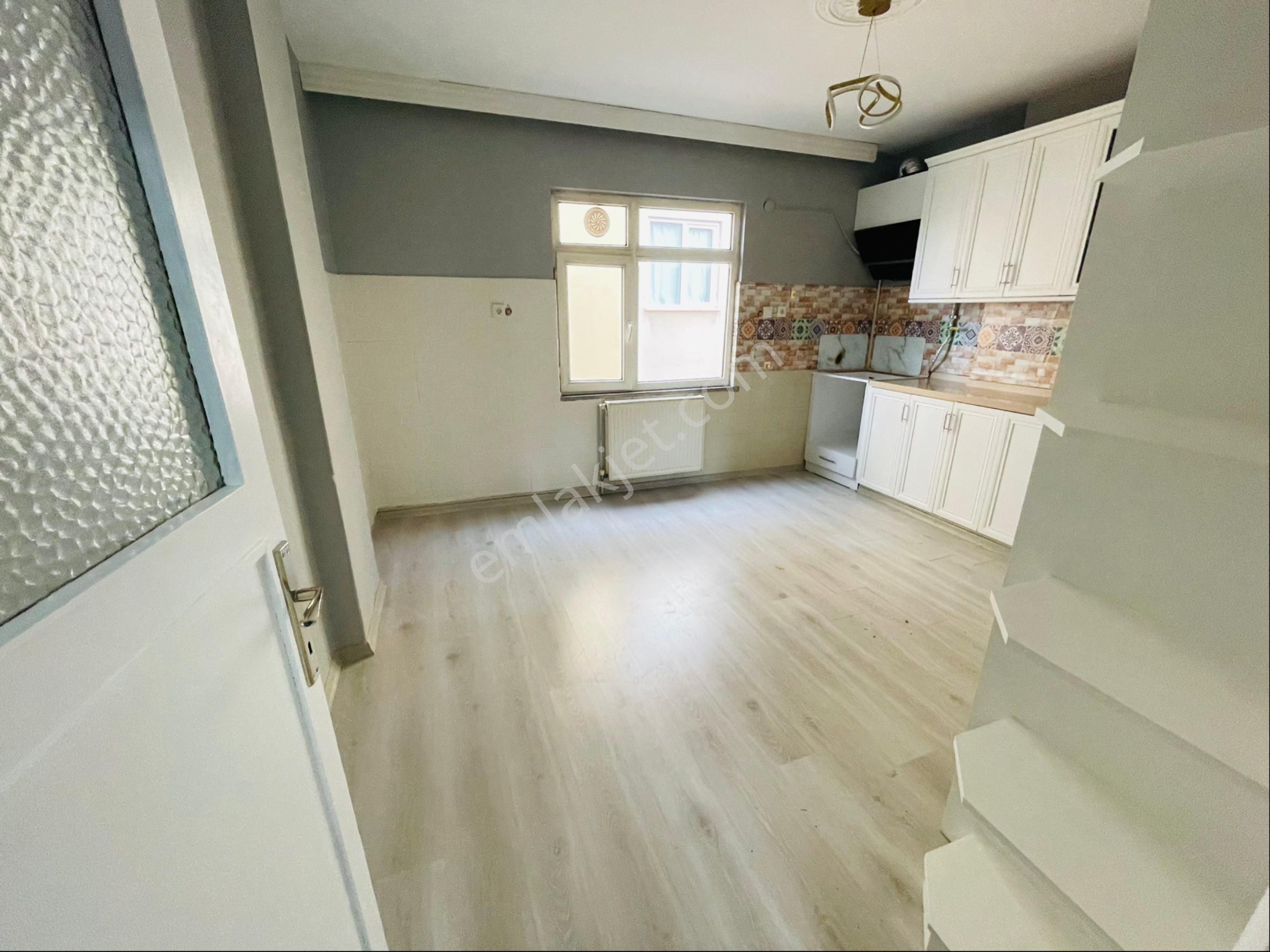 Re/max Selhattin'den Dumlupınar Mah.2+1 95m2 Kiralık Daire - Görsel 24