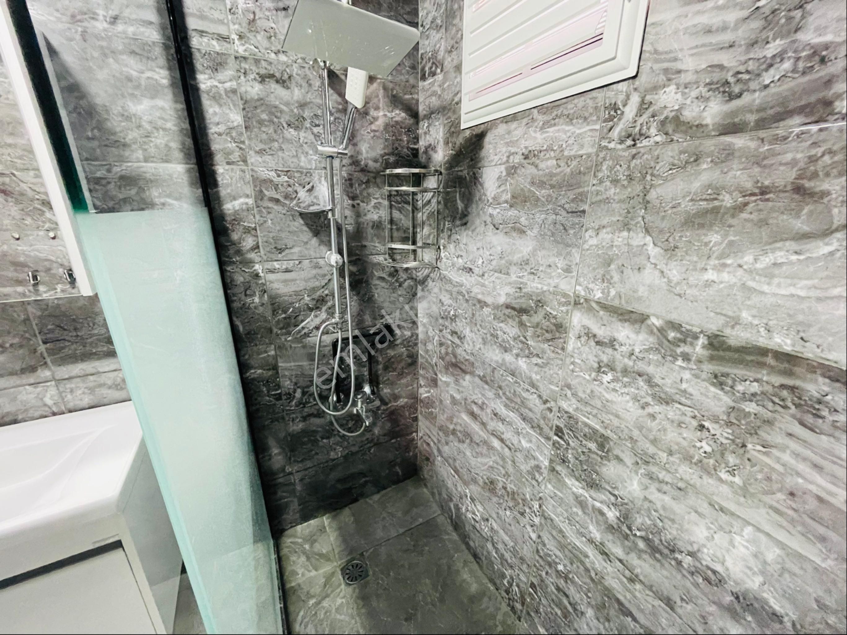 Re/max Selhattin'den Dumlupınar Mah.2+1 95m2 Kiralık Daire - Görsel 14