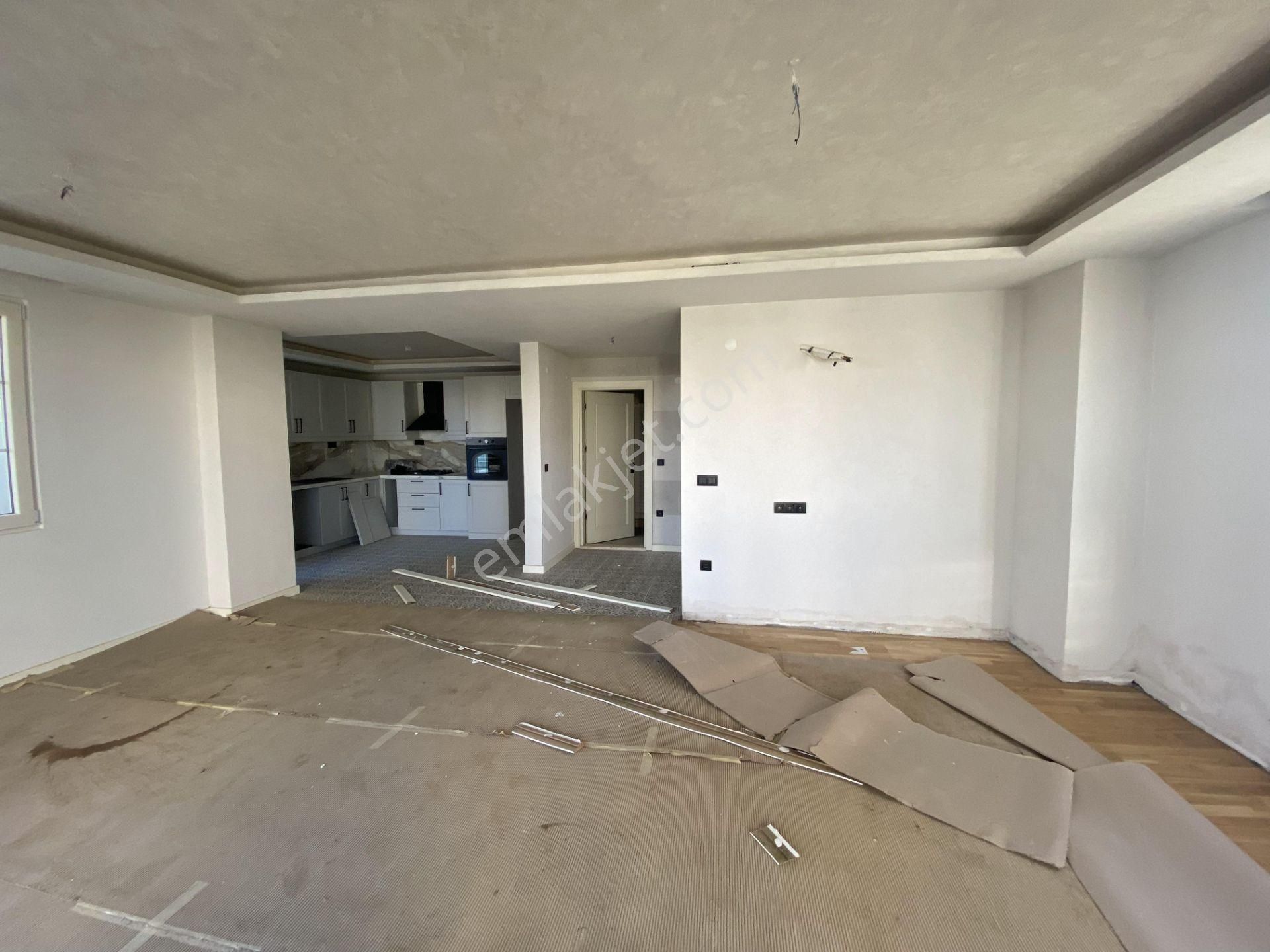 Balıkesir Ayvalık Cunda Da Satılık Denize Yakın Tripleks Villa. - Görsel 10