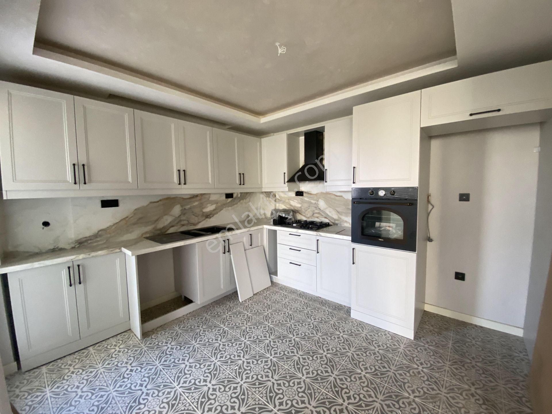 Balıkesir Ayvalık Cunda Da Satılık Denize Yakın Tripleks Villa. - Görsel 11