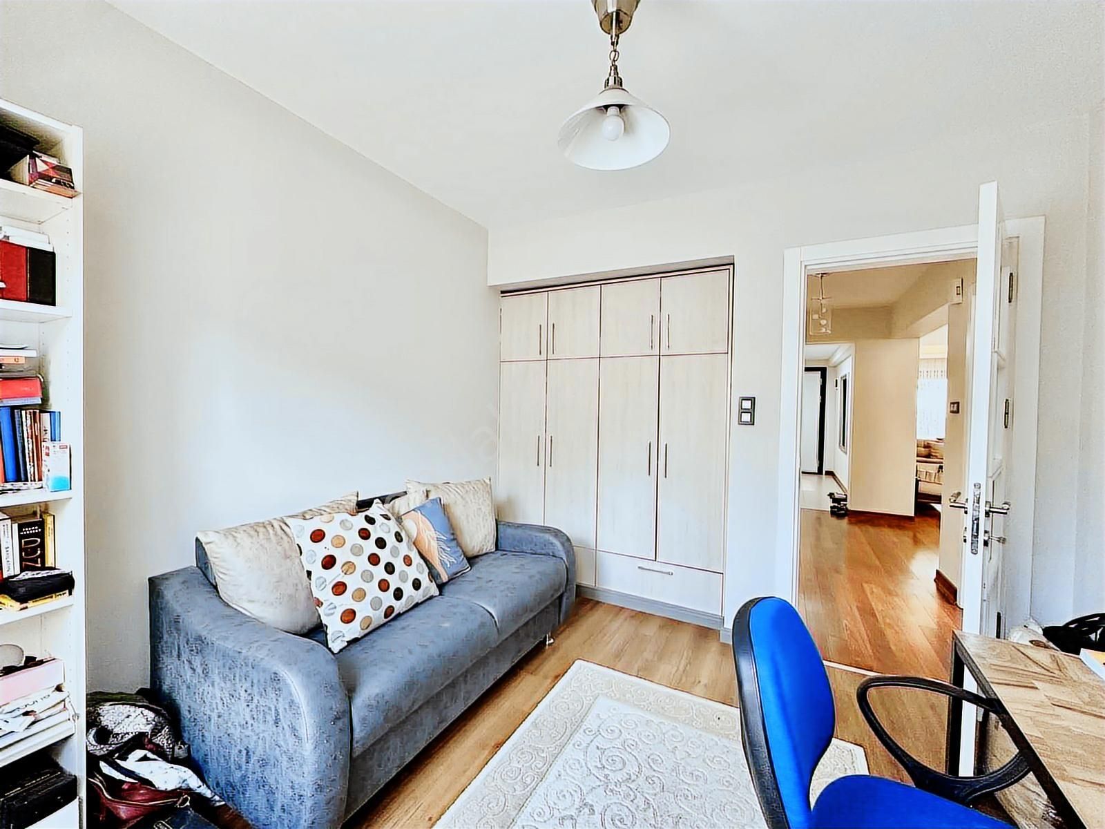 Balat Park Evleri'nde 5+1, Geniş Bahçeli, Müstakil Villa - Görsel 26