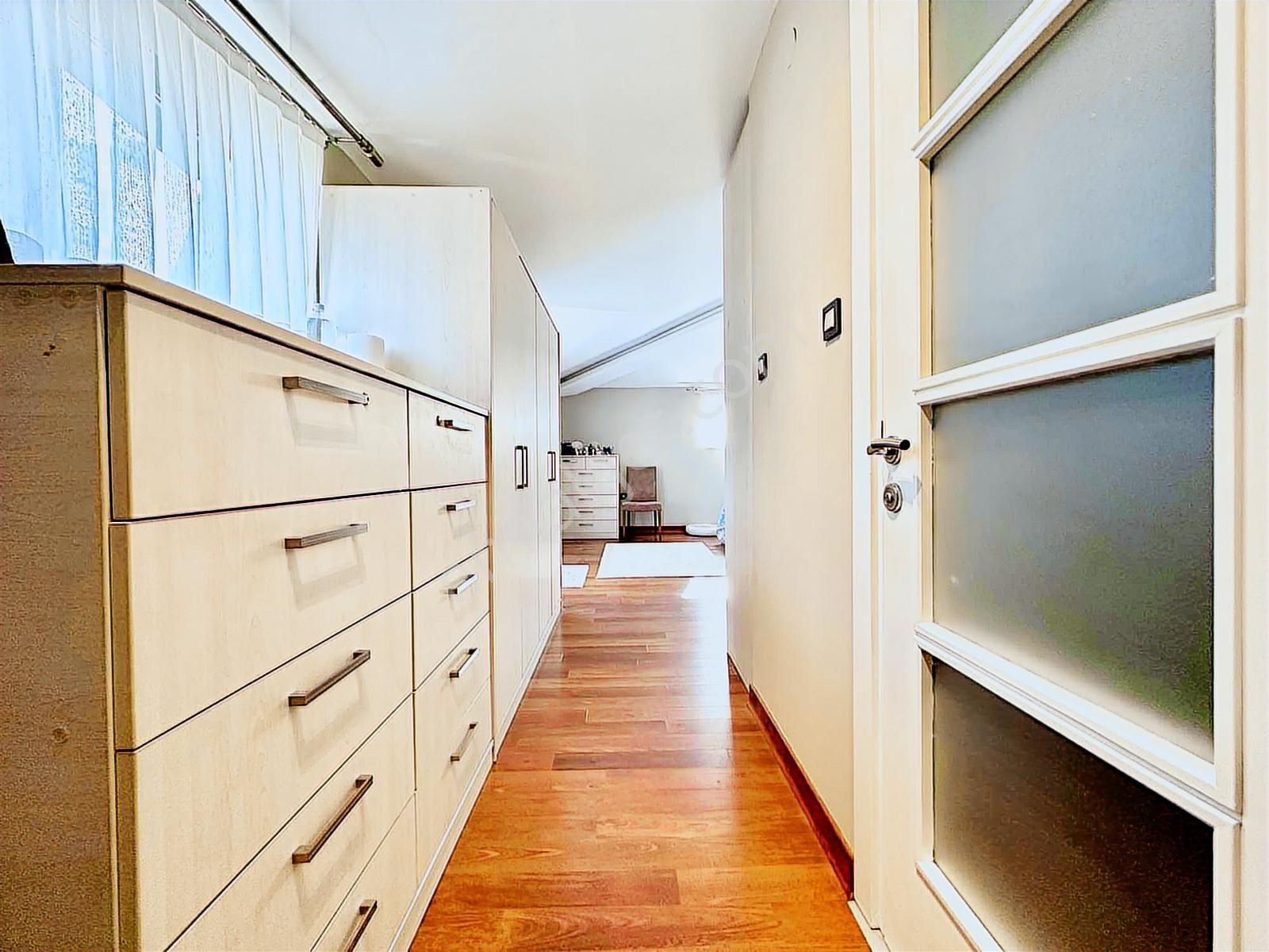 Balat Park Evleri'nde 5+1, Geniş Bahçeli, Müstakil Villa - Görsel 29