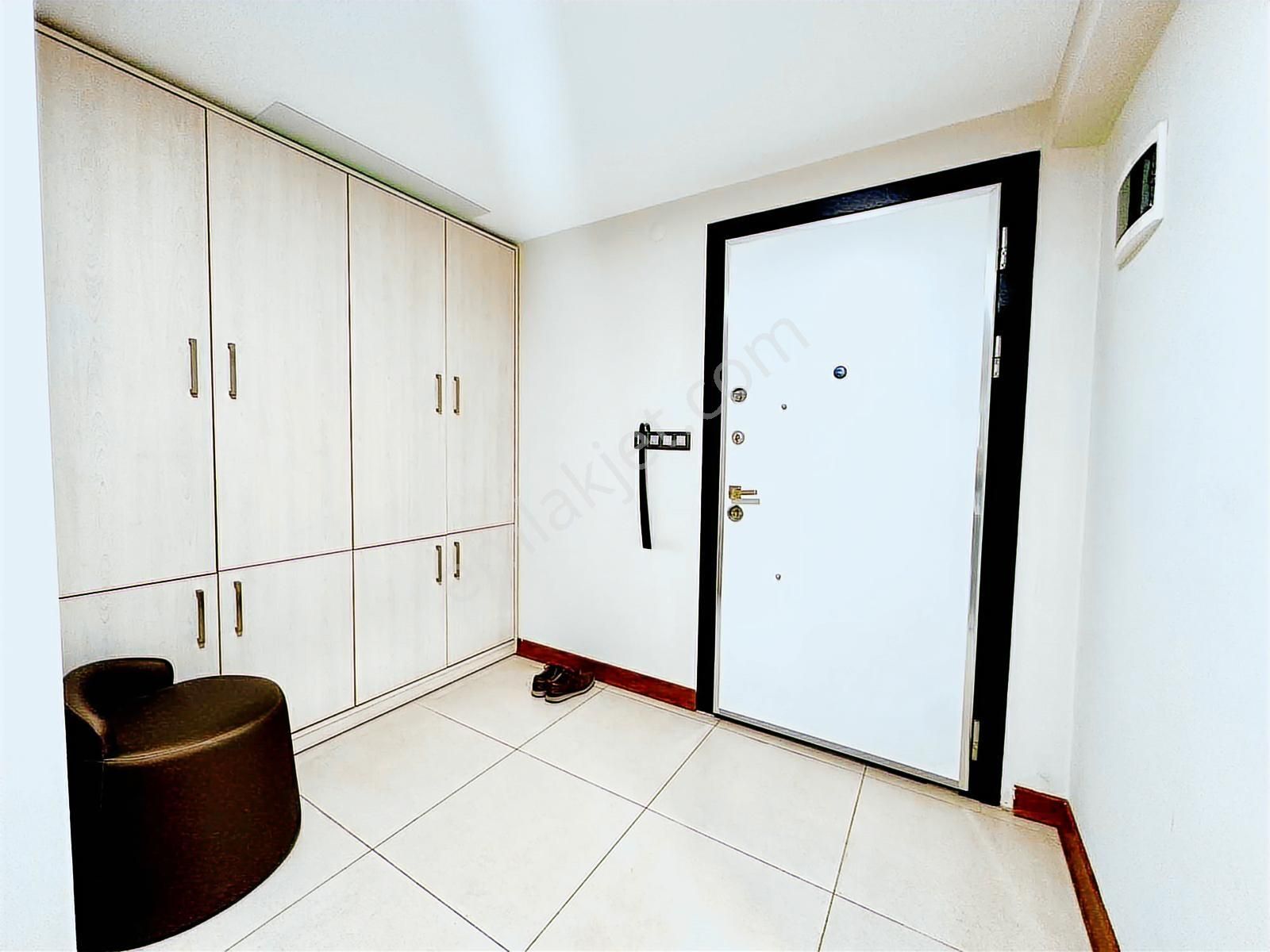 Balat Park Evleri'nde 5+1, Geniş Bahçeli, Müstakil Villa - Görsel 5