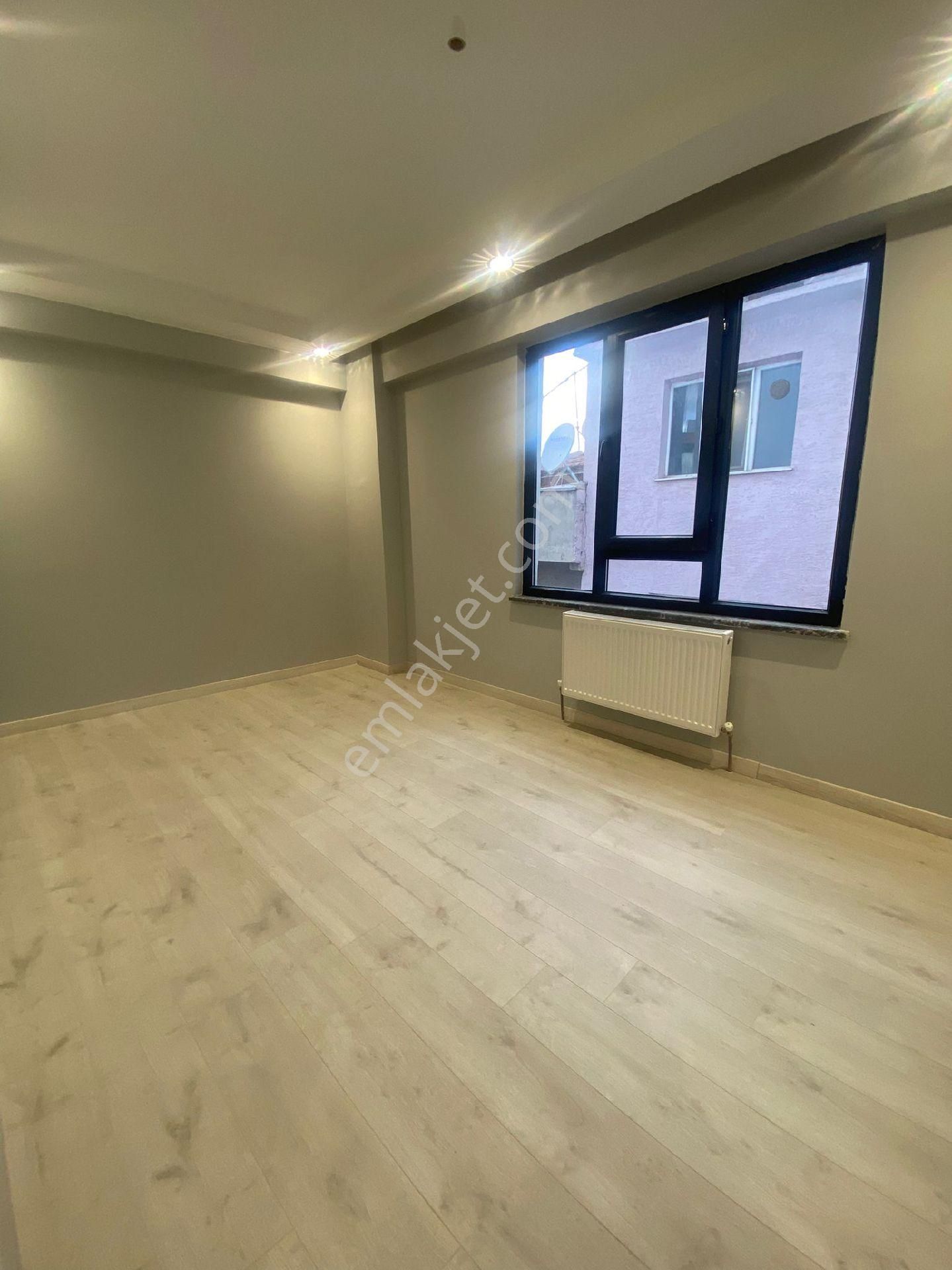 Esentepe Mahallesinde Satılık Sıfır 3+1 Ara Kat - Görsel 9