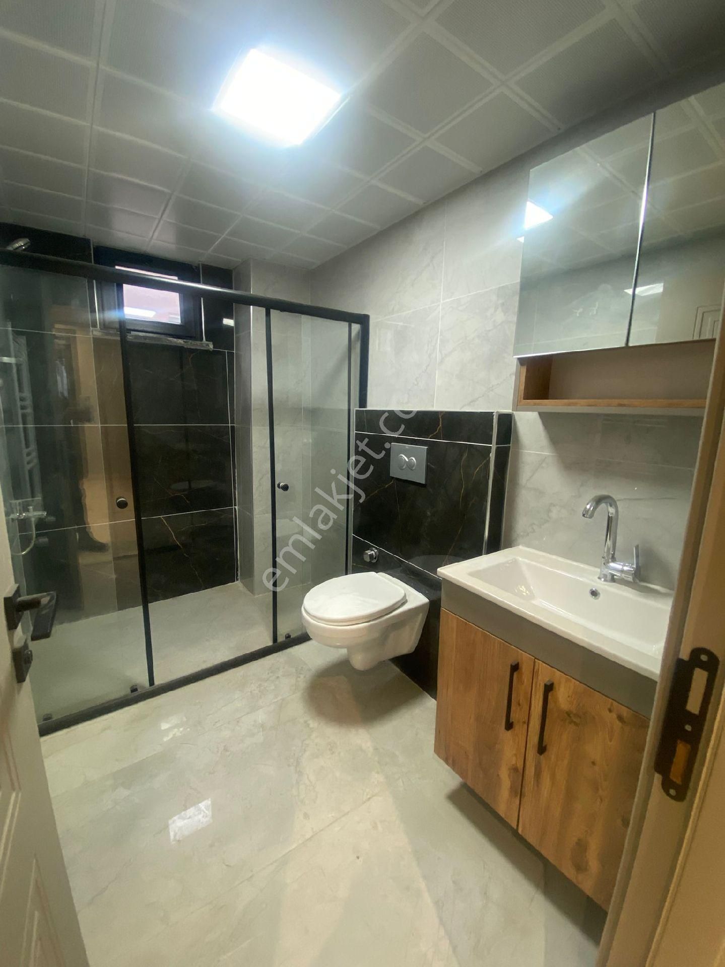 Esentepe Mahallesinde Satılık Sıfır 3+1 Ara Kat - Görsel 12