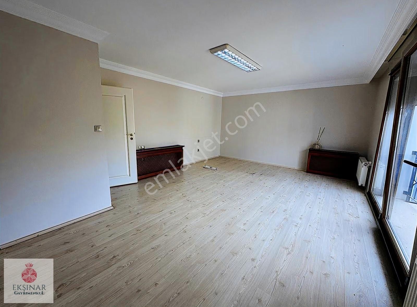 Ekşinar Gayrimenkul'den Adakale'de Ofise Uygun Kiralık Villa - Görsel 14