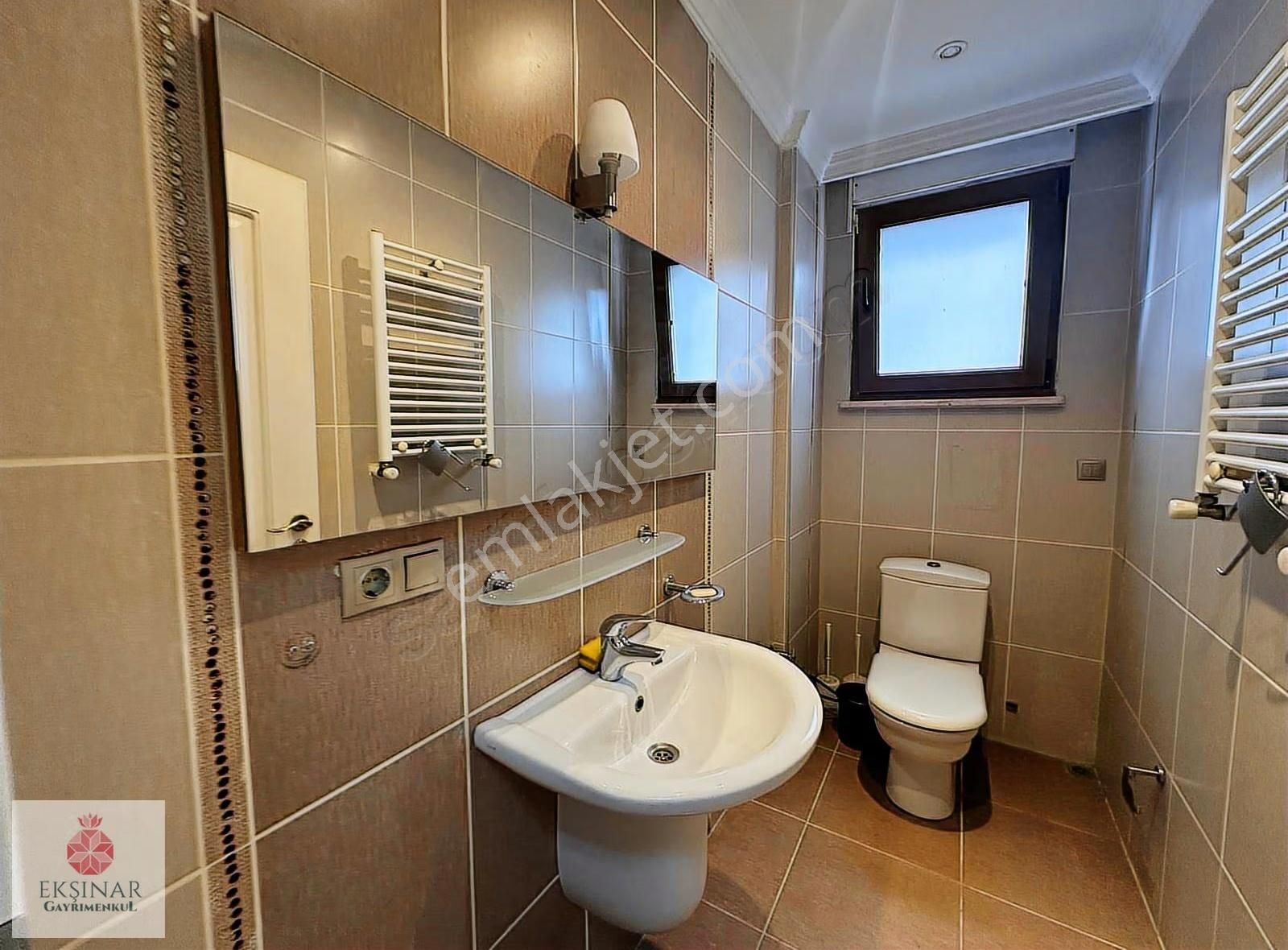 Ekşinar Gayrimenkul'den Adakale'de Ofise Uygun Kiralık Villa - Görsel 3