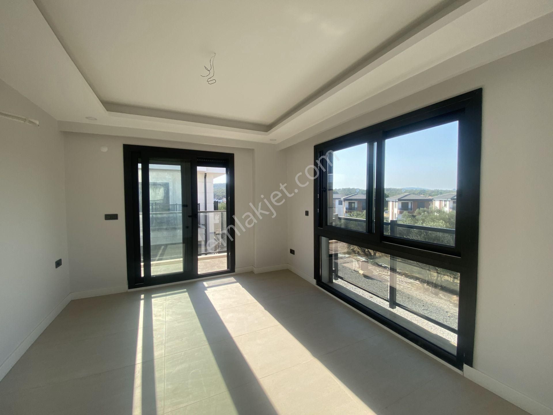 Balıkesir Ayvalık Camlık Ta Satılık Mustakil Villa. - Görsel 11