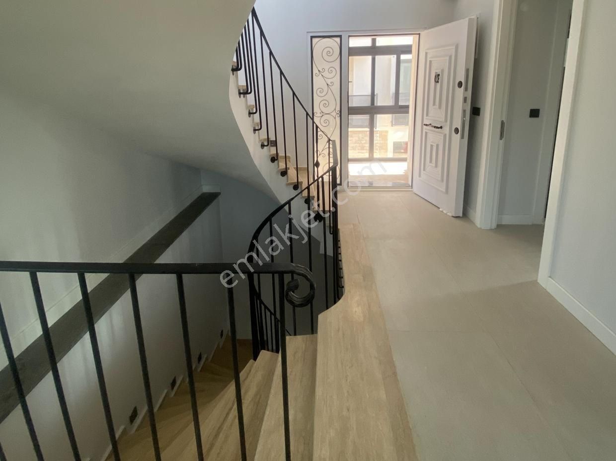 Balıkesir Ayvalık Camlık Ta Satılık Mustakil Villa. - Görsel 4