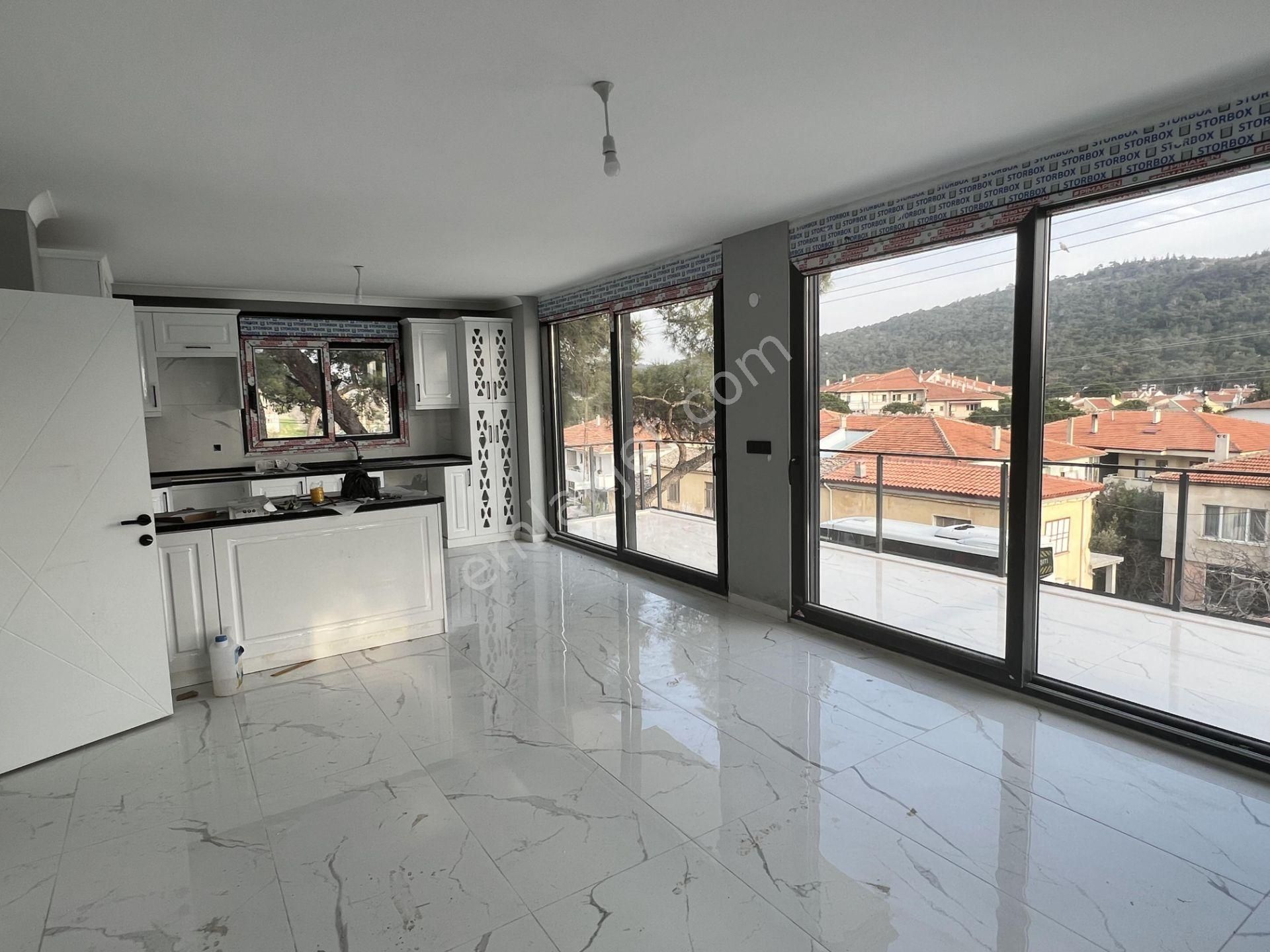 Balıkesir Ayvalık Camlık Ta Satılık Villa.deniz Manzaralı - Görsel 4