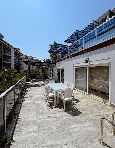 Acil Satilik 2+1 Müstekıl Havuzlu Site İçi Villa - Görsel 4