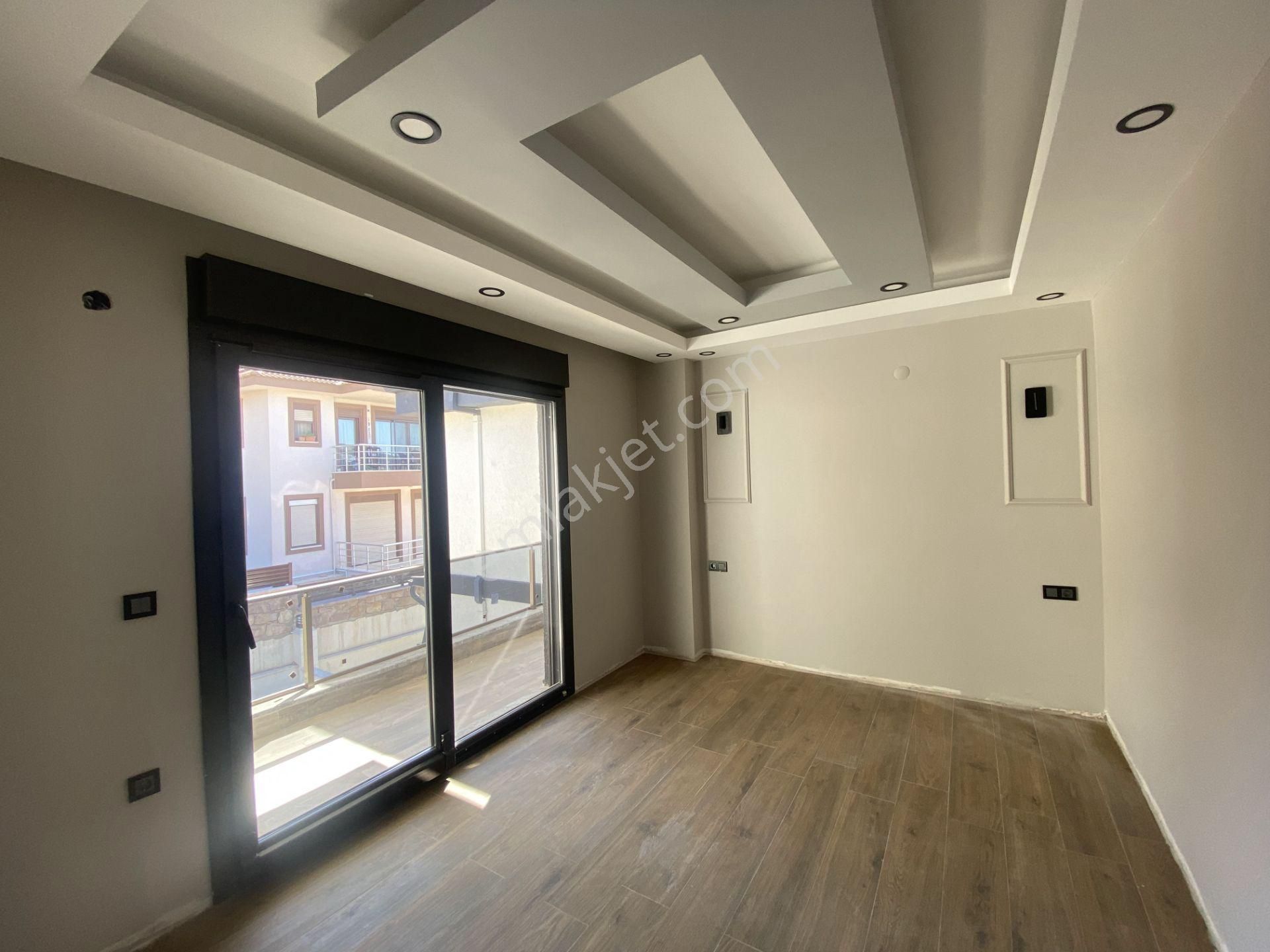 Ayvalık Camlık Sefa Da Satılık Harika Villa.deniz Manzaralı - Görsel 14