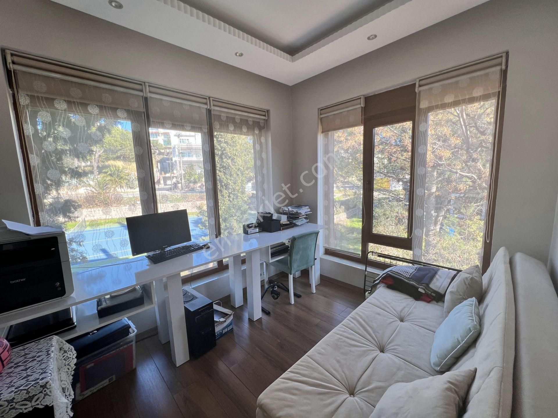 Balıkesir Ayvalık Camlık Ta Satılık Villa.denize Yakın - Görsel 12