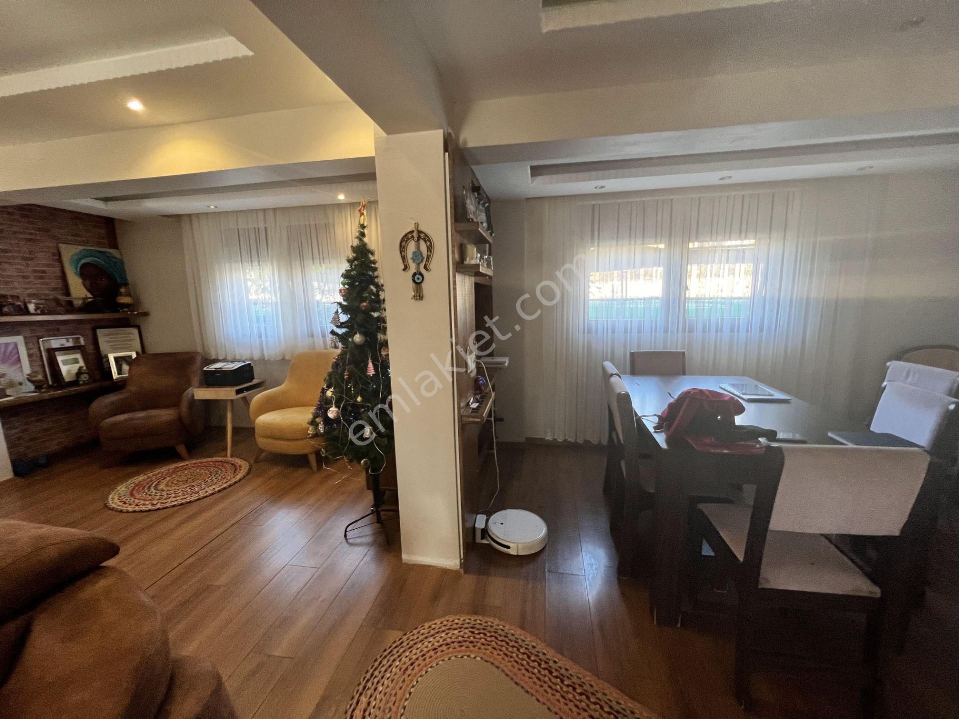 Balıkesir Ayvalık Camlık Ta Satılık Villa.denize Yakın - Görsel 3