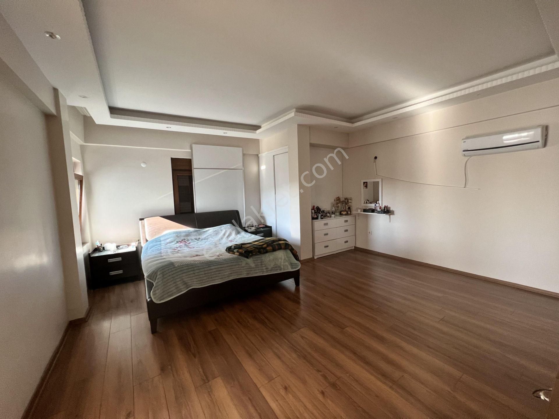 Balıkesir Ayvalık Camlık Ta Satılık Villa.denize Yakın - Görsel 8