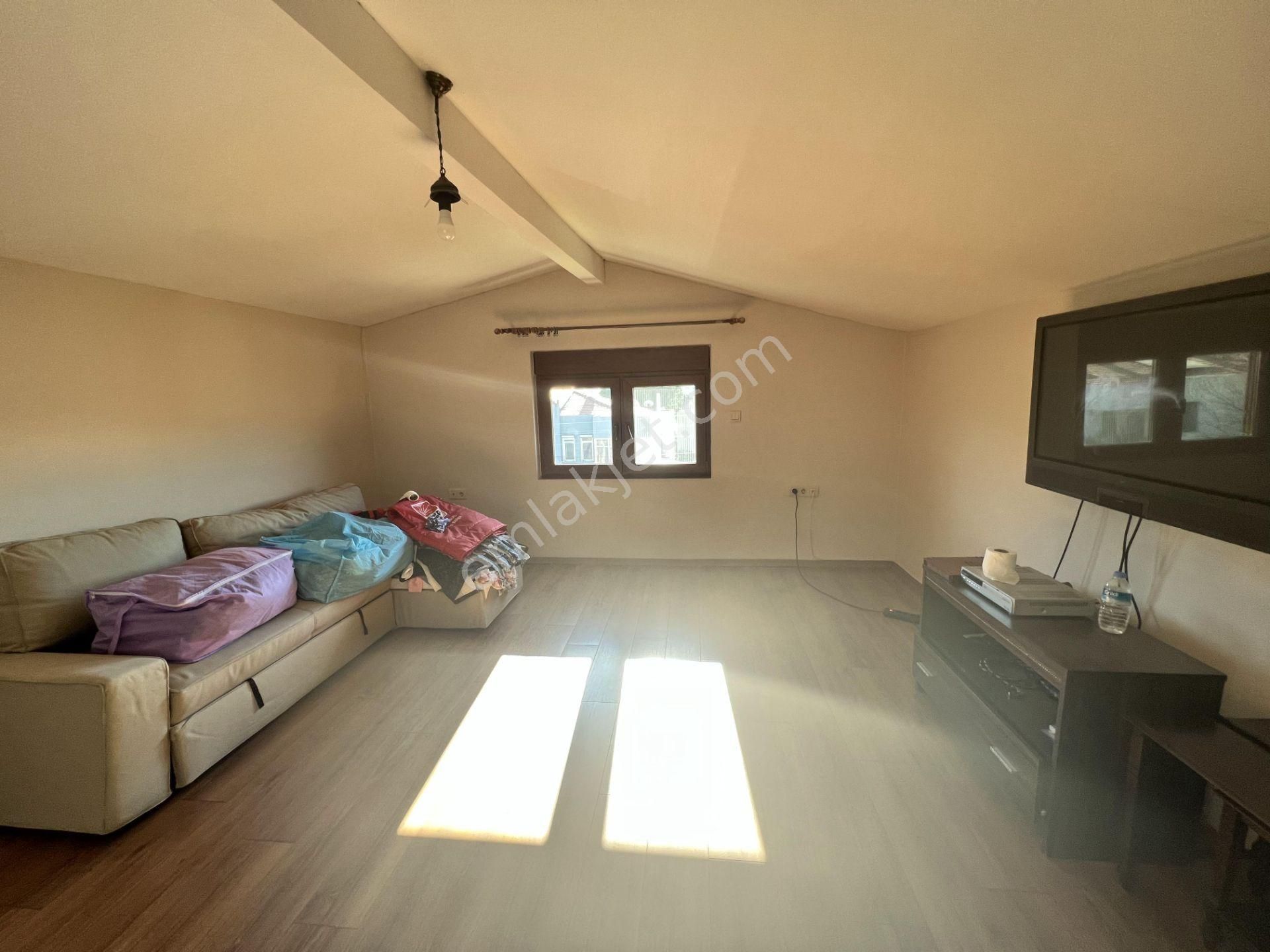 Balıkesir Ayvalık Camlık Ta Satılık Villa.denize Yakın - Görsel 11