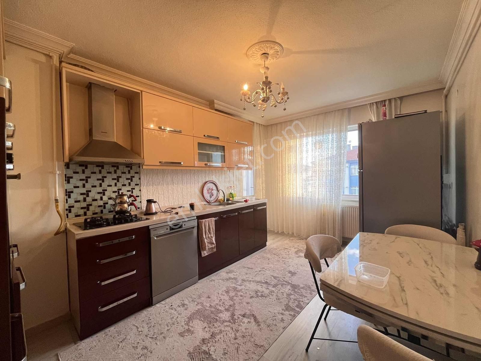 Şentepe Mahallesinde 3+1 Mükemmel Konumda Satılık Daire - Görsel 7