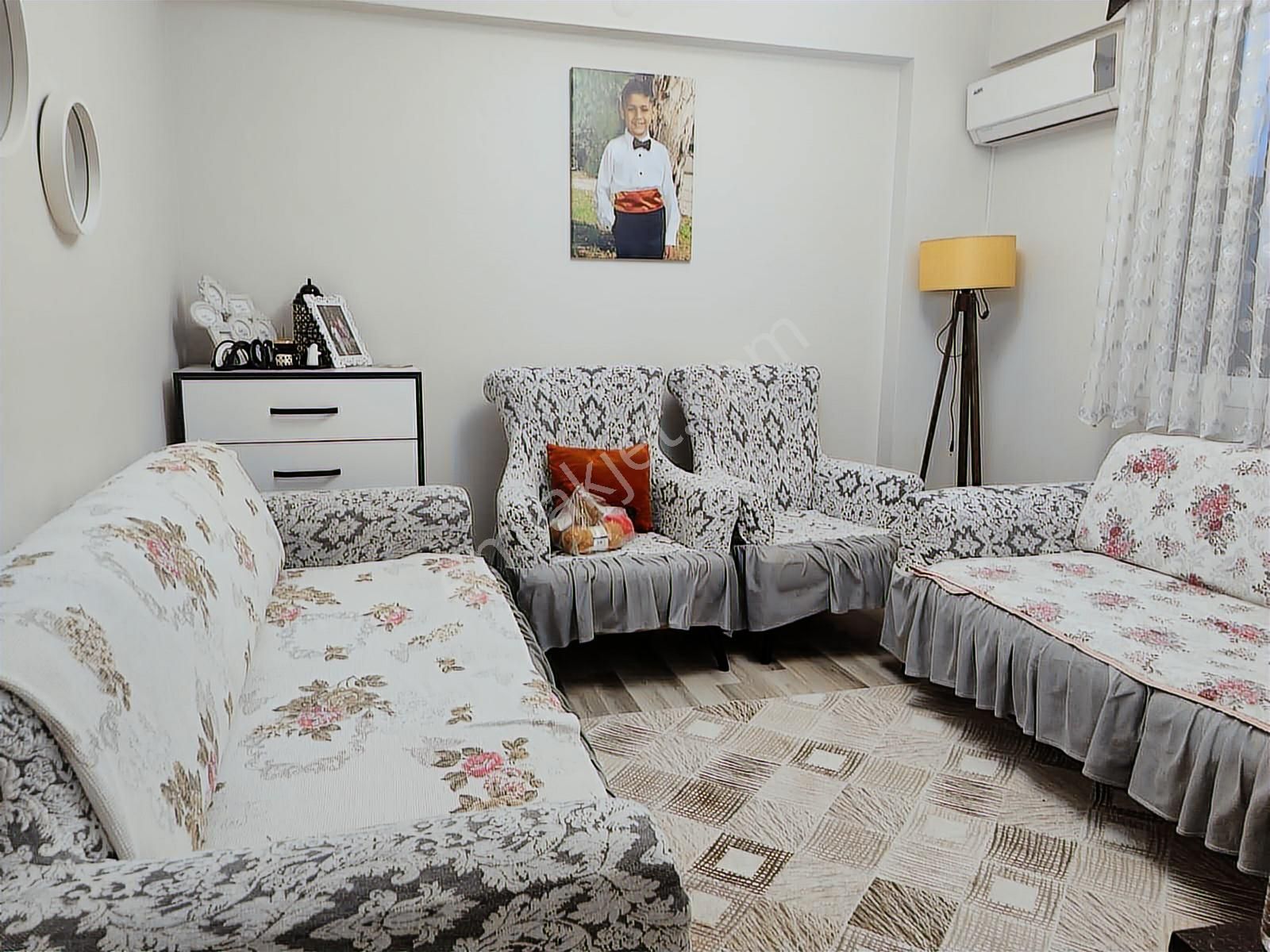 Karşıyaka Fikri Altay Mahallesinde 3+1 Satılık İyi Konumda Daire - Görsel 3