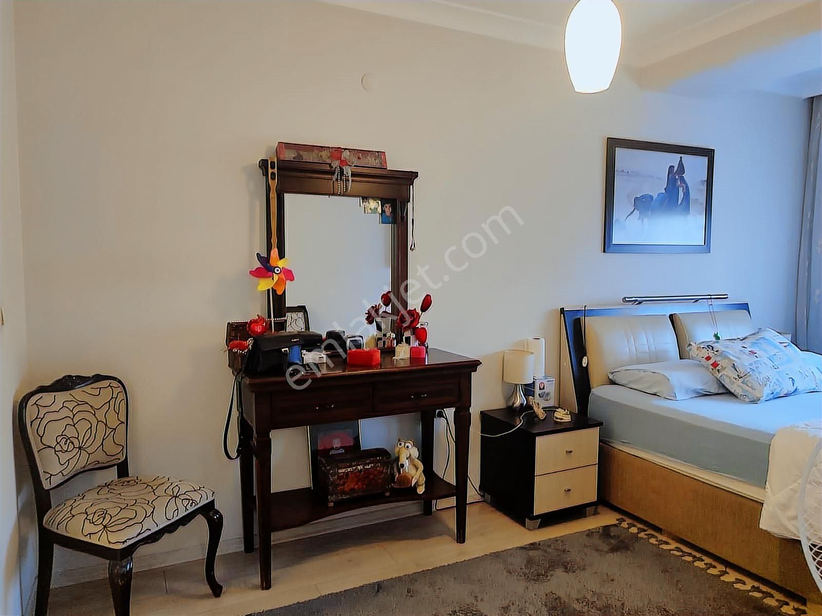 Karşıyaka Tersane Bölgesinin Karşısında Satılık 3+1 Daire - Görsel 17