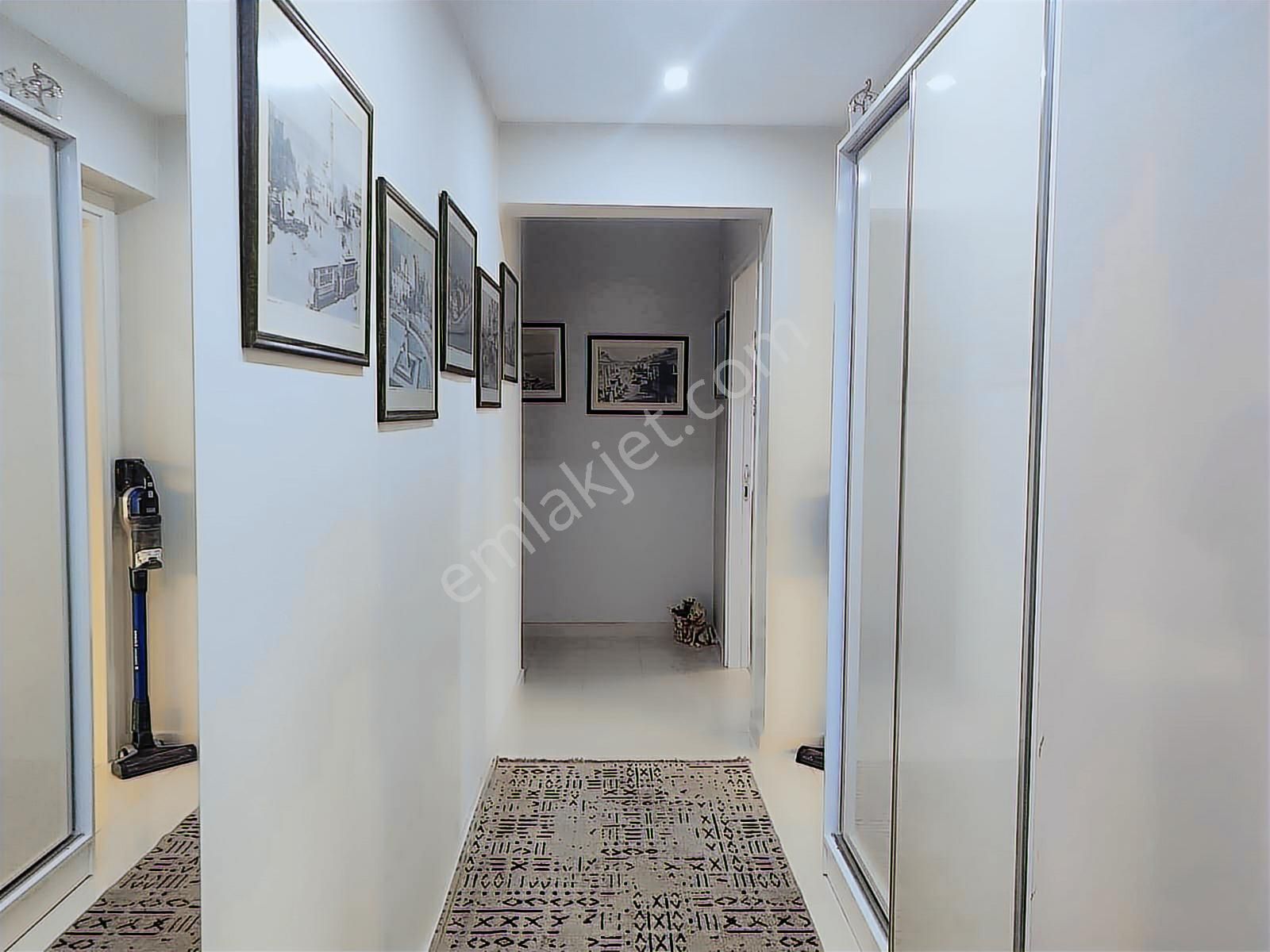 Karşıyaka Tersane Bölgesinin Karşısında Satılık 3+1 Daire - Görsel 21