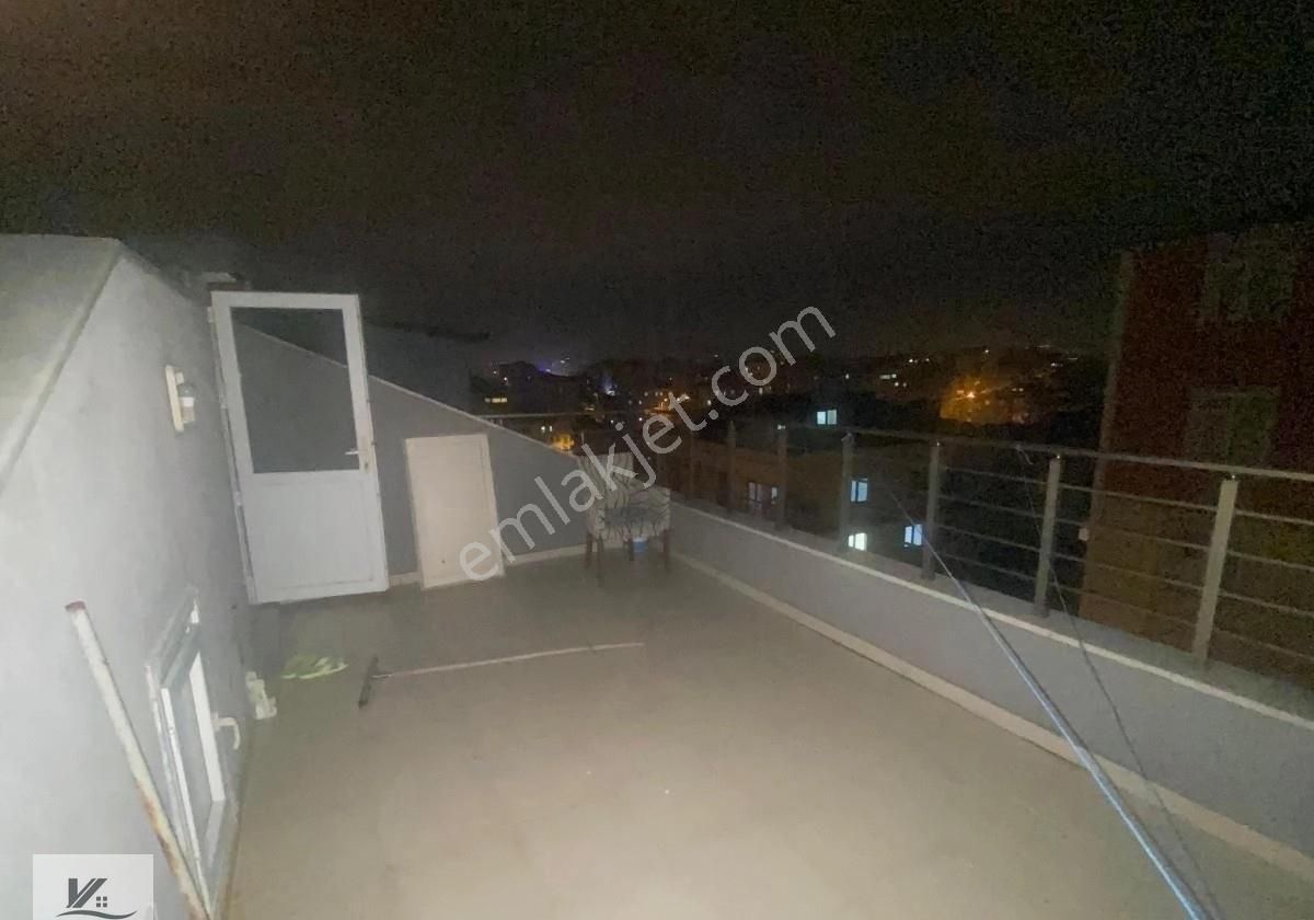 Yenidoğan Merve Mahallesinde 1+1 50m2 5.kat