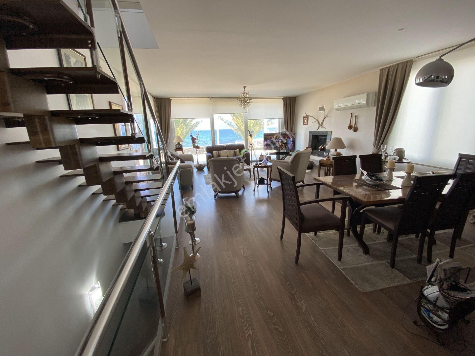 Balıkesir Ayvalık Ta Satılık Villa .denize Sıfır. - Görsel 20