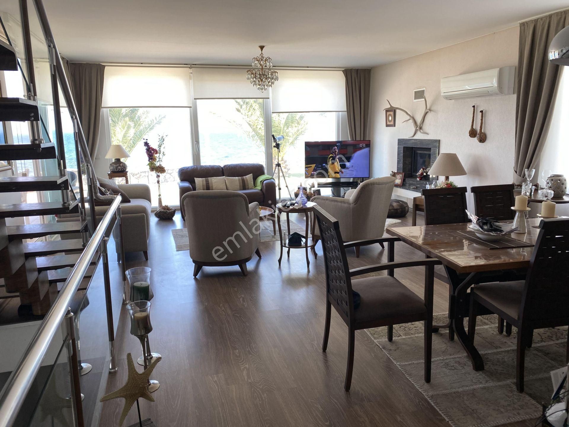 Balıkesir Ayvalık Ta Satılık Villa .denize Sıfır. - Görsel 11