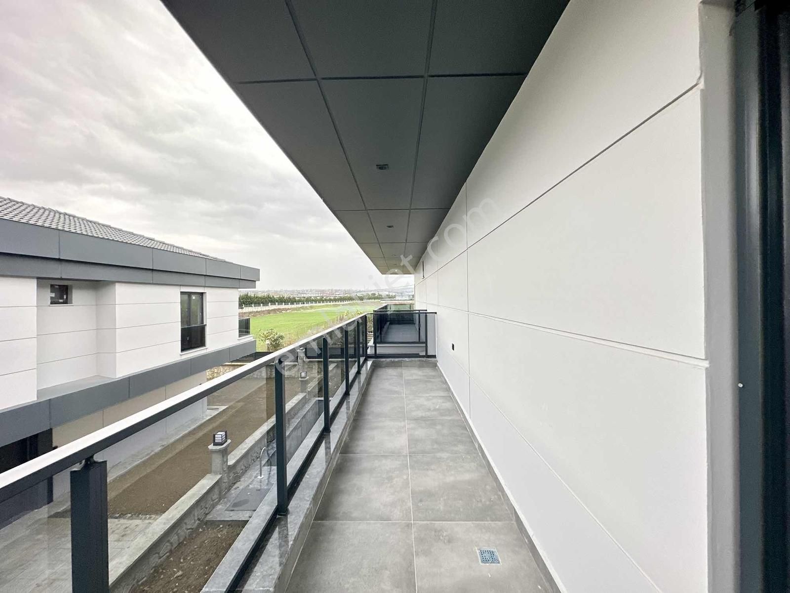 [kassel Yapı] Geniş Oturumlu - Havuzlu - Müstakil Bahçeli Villa - Görsel 26