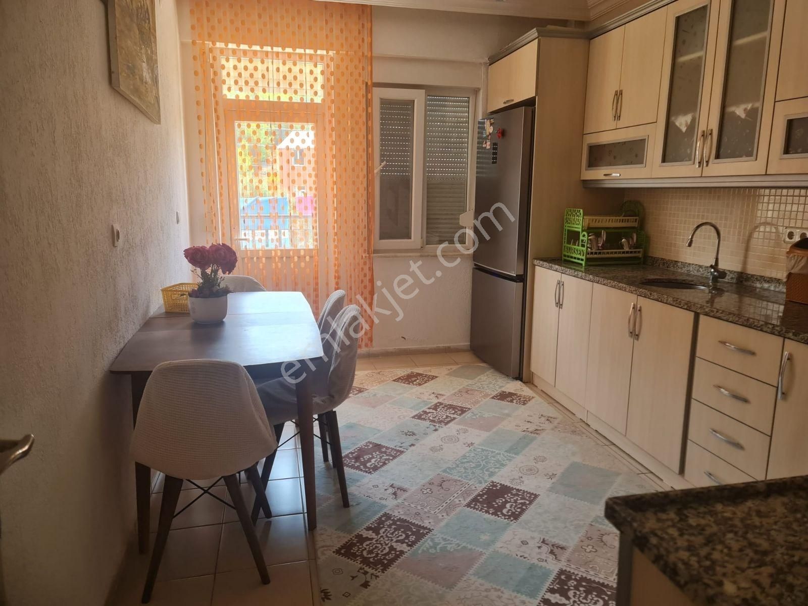 Hatıplar Mahallesinde Şahane Müstakil Evimiz Satılıktır - Görsel 32