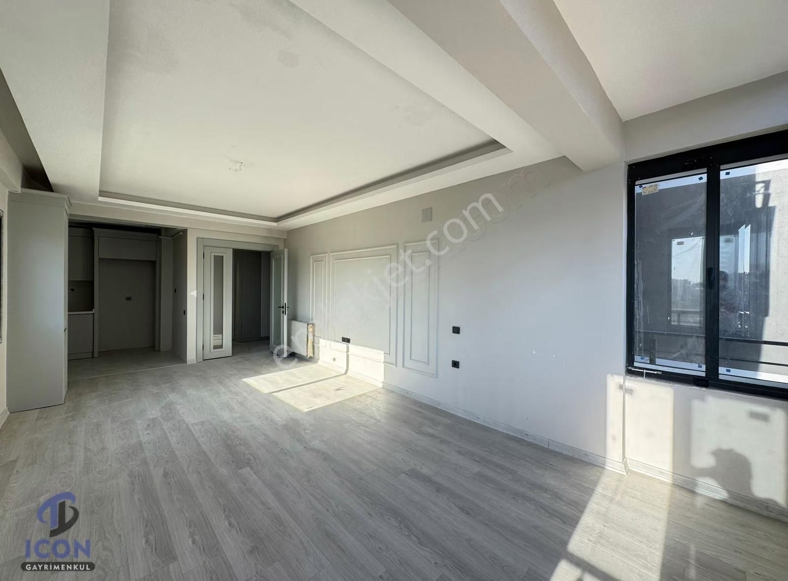 Icon'dan 75.yıl Mah'de Merkezi Konum Geniş Oturumlu Şık 2+1 - Görsel 9