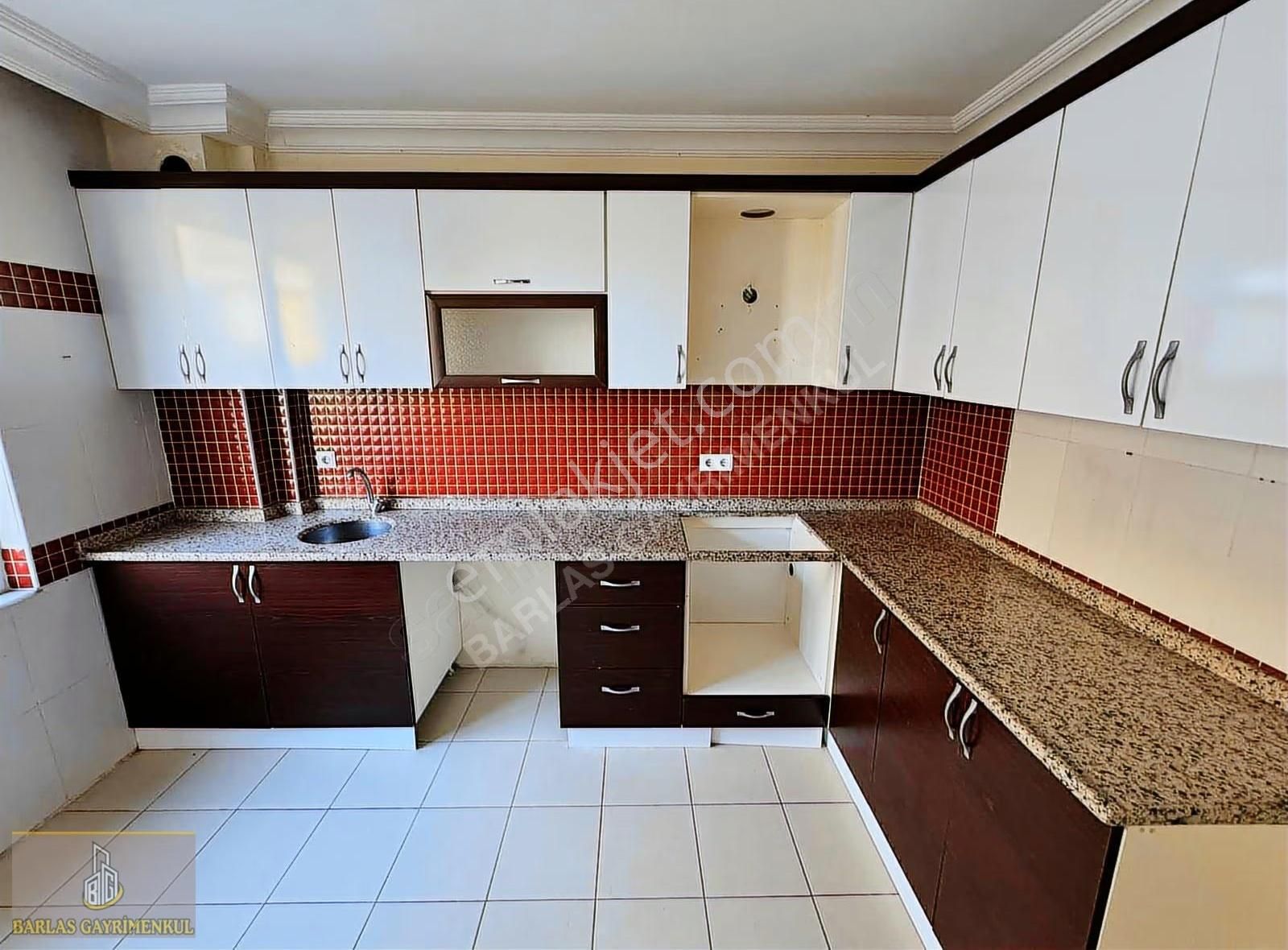 Yeni Emek Mahallesinde Geniş Teraslı Satılık 5+1 Dubleks Daire - Görsel 28