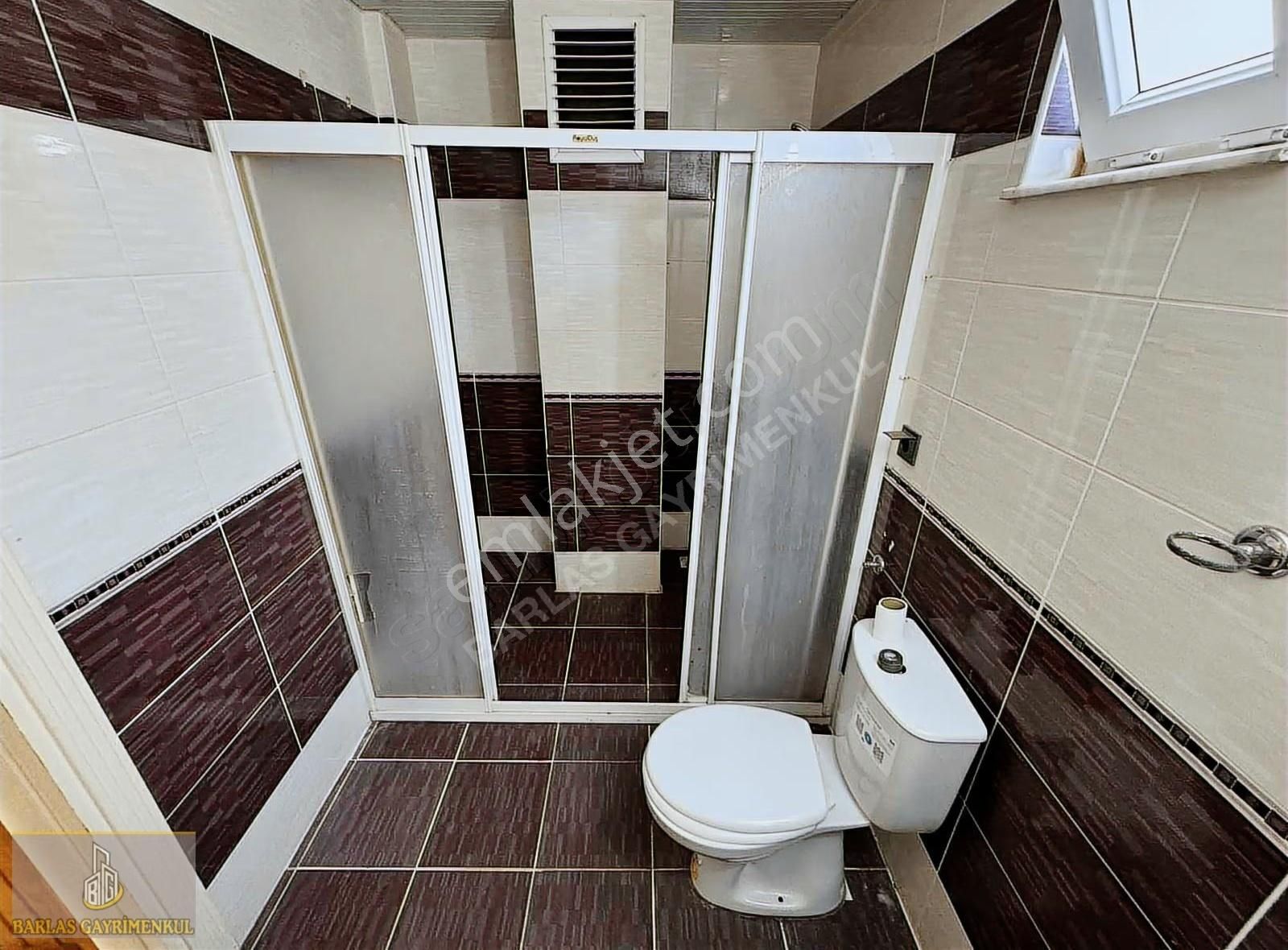 Yeni Emek Mahallesinde Geniş Teraslı Satılık 5+1 Dubleks Daire - Görsel 24