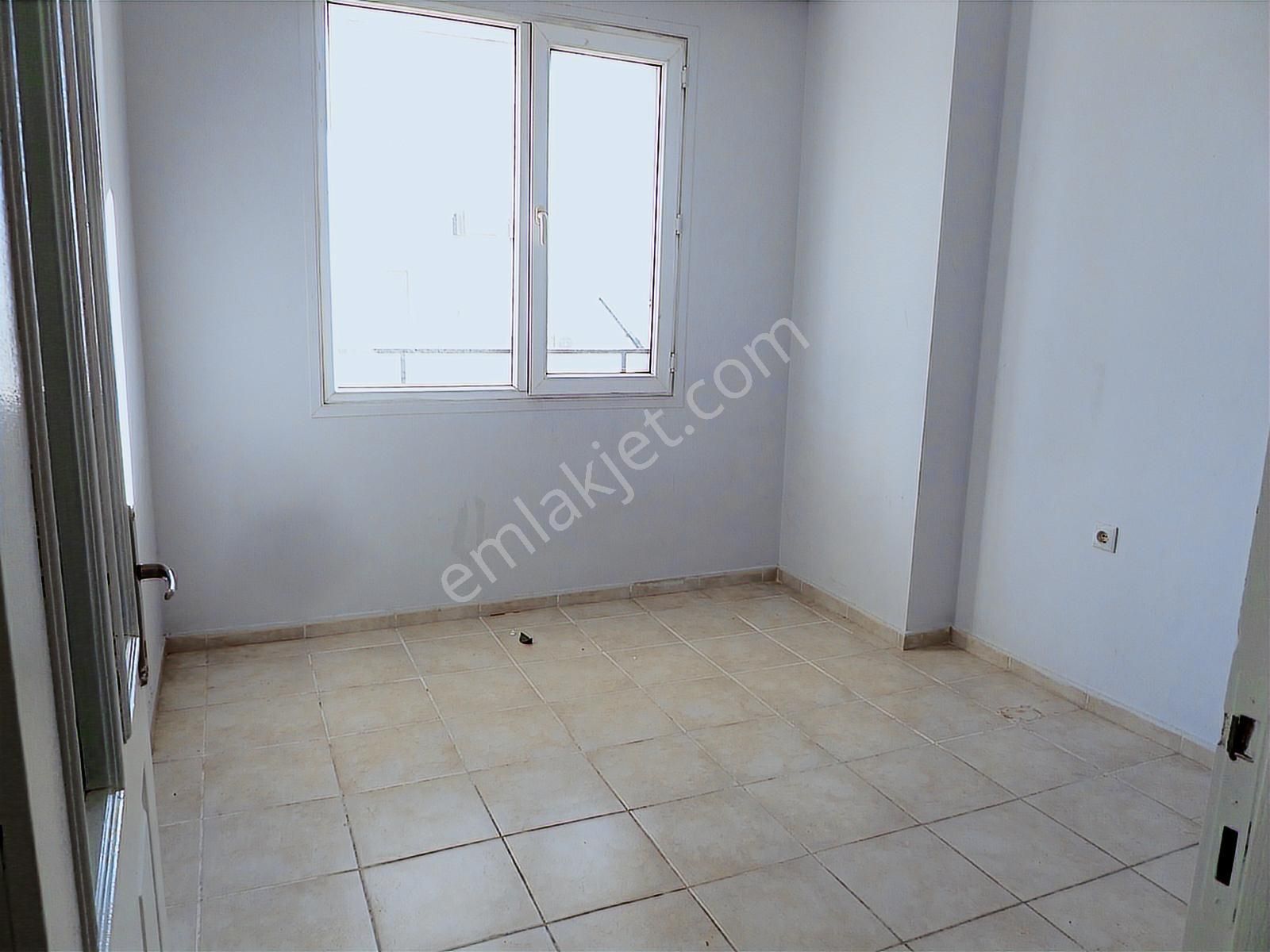 2000 Evlerde Bulvar Üzeri Merkezi Yerde Kiralık Daire. - Görsel 20