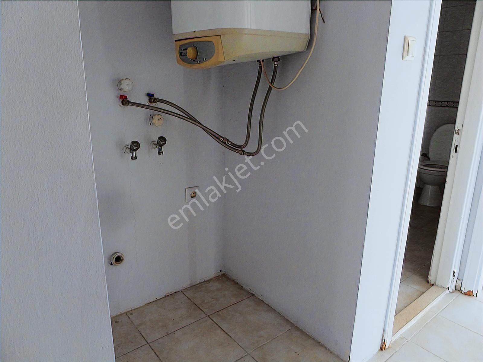 2000 Evlerde Bulvar Üzeri Merkezi Yerde Kiralık Daire. - Görsel 11