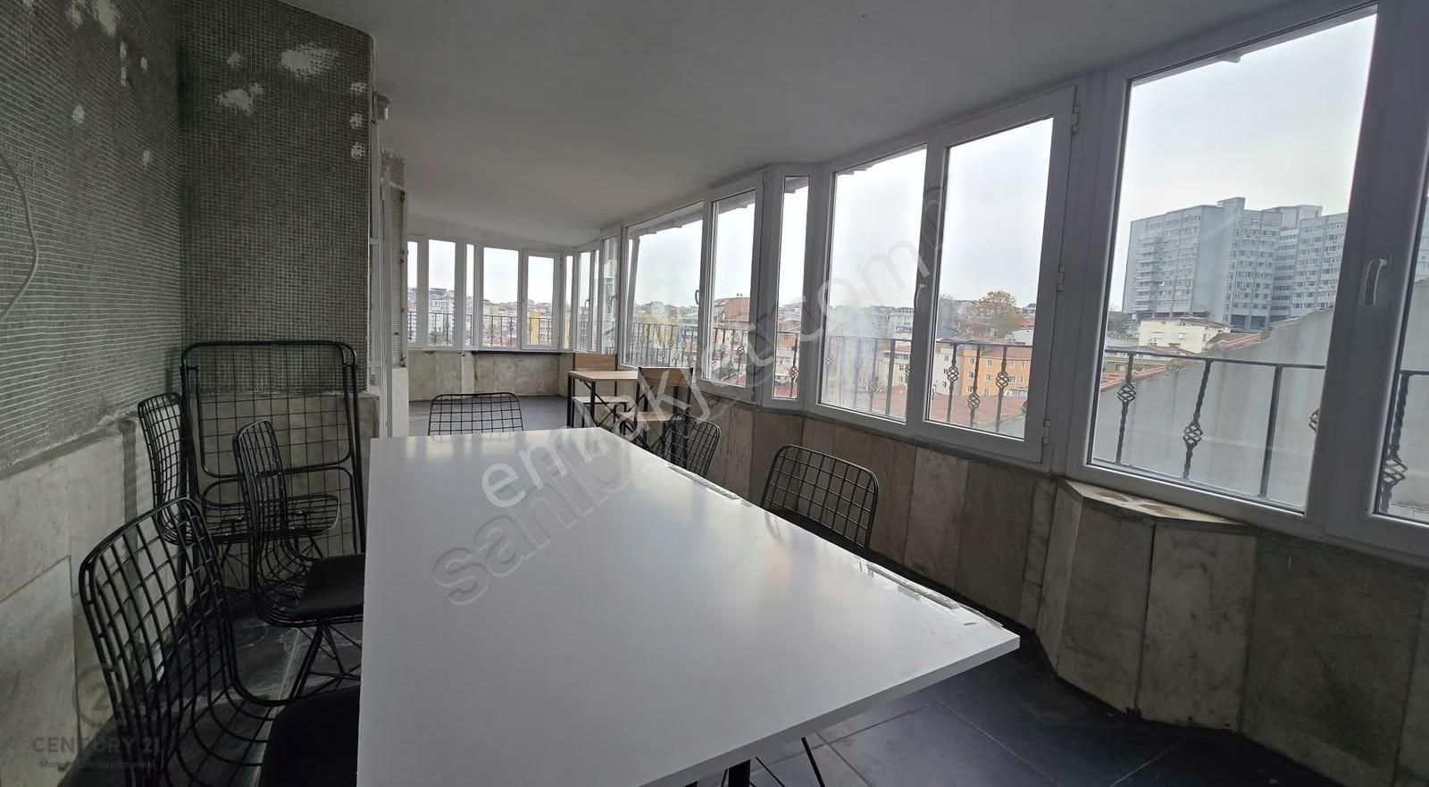Cevahir'e 3 Dk , Fully Furnished, Full Eşyalı , Teraslı , 3+1 - Görsel 5